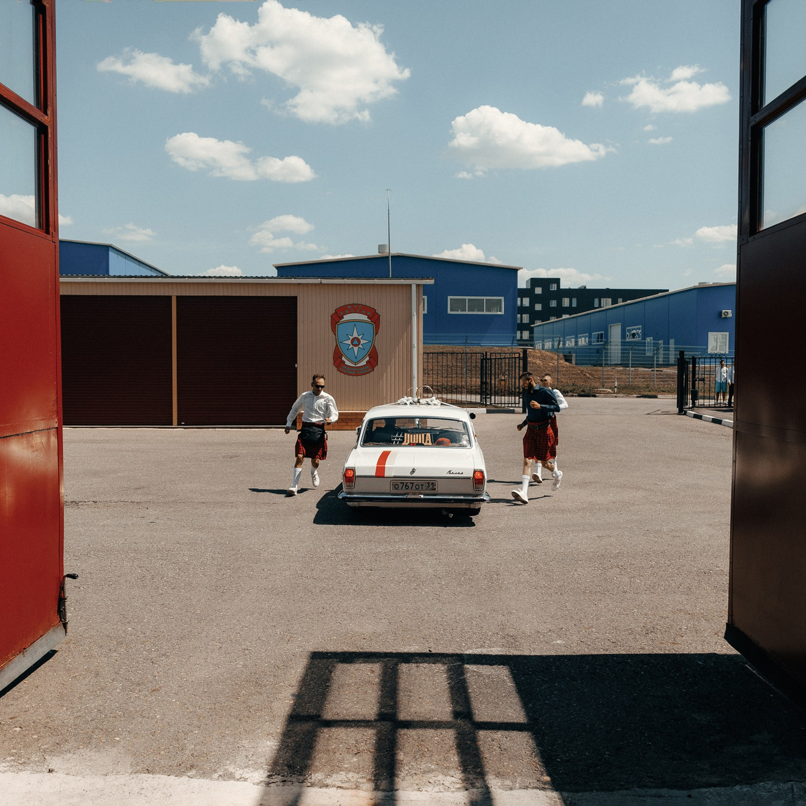 ЛОУРАЙДЕР. EFIMOV IN SPACE — свадебный фотограф