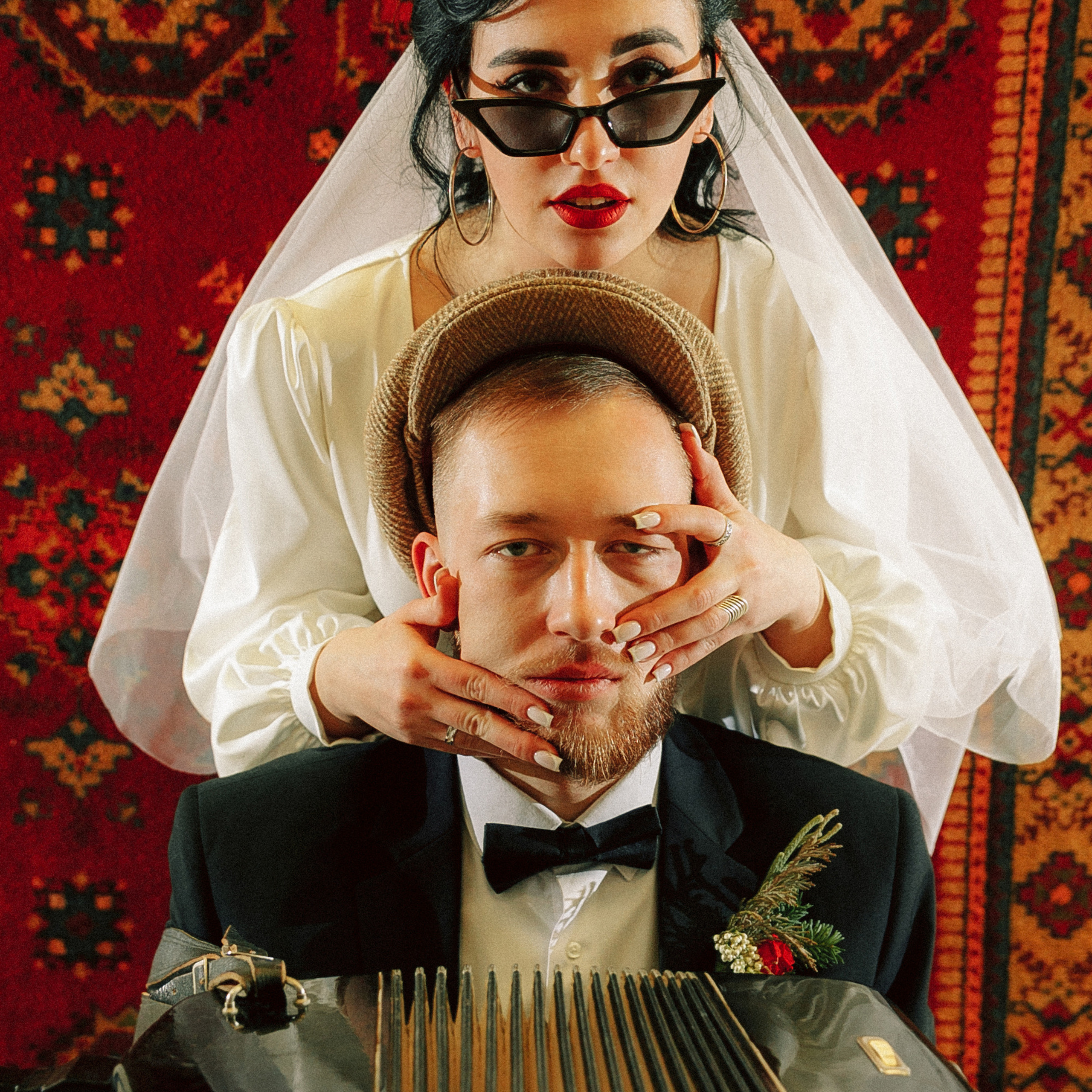 WEDDING IN RUSSIA BE LIKE. EFIMOV IN SPACE — свадебный фотограф