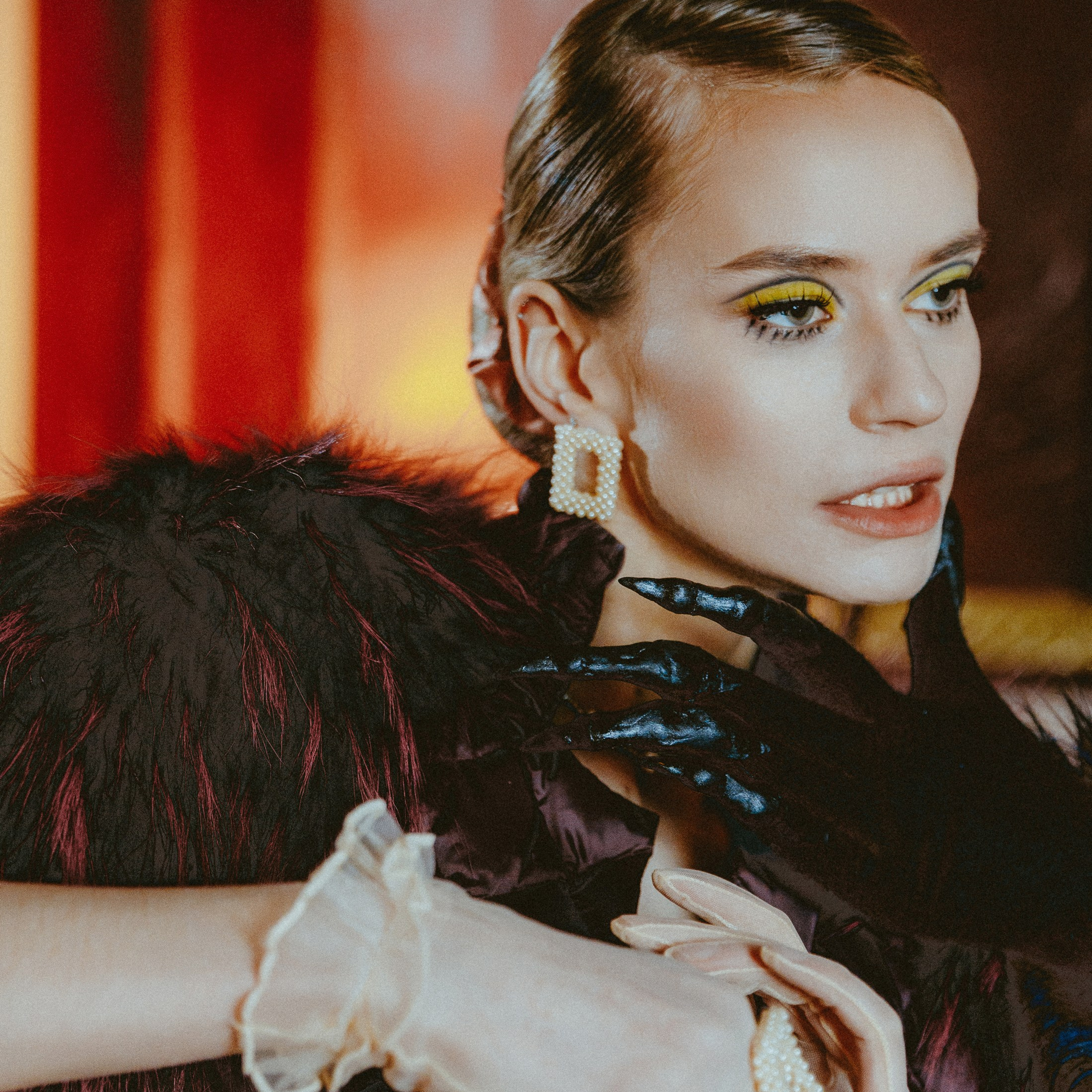 MONSTRO. EFIMOV IN SPACE — свадебный фотограф