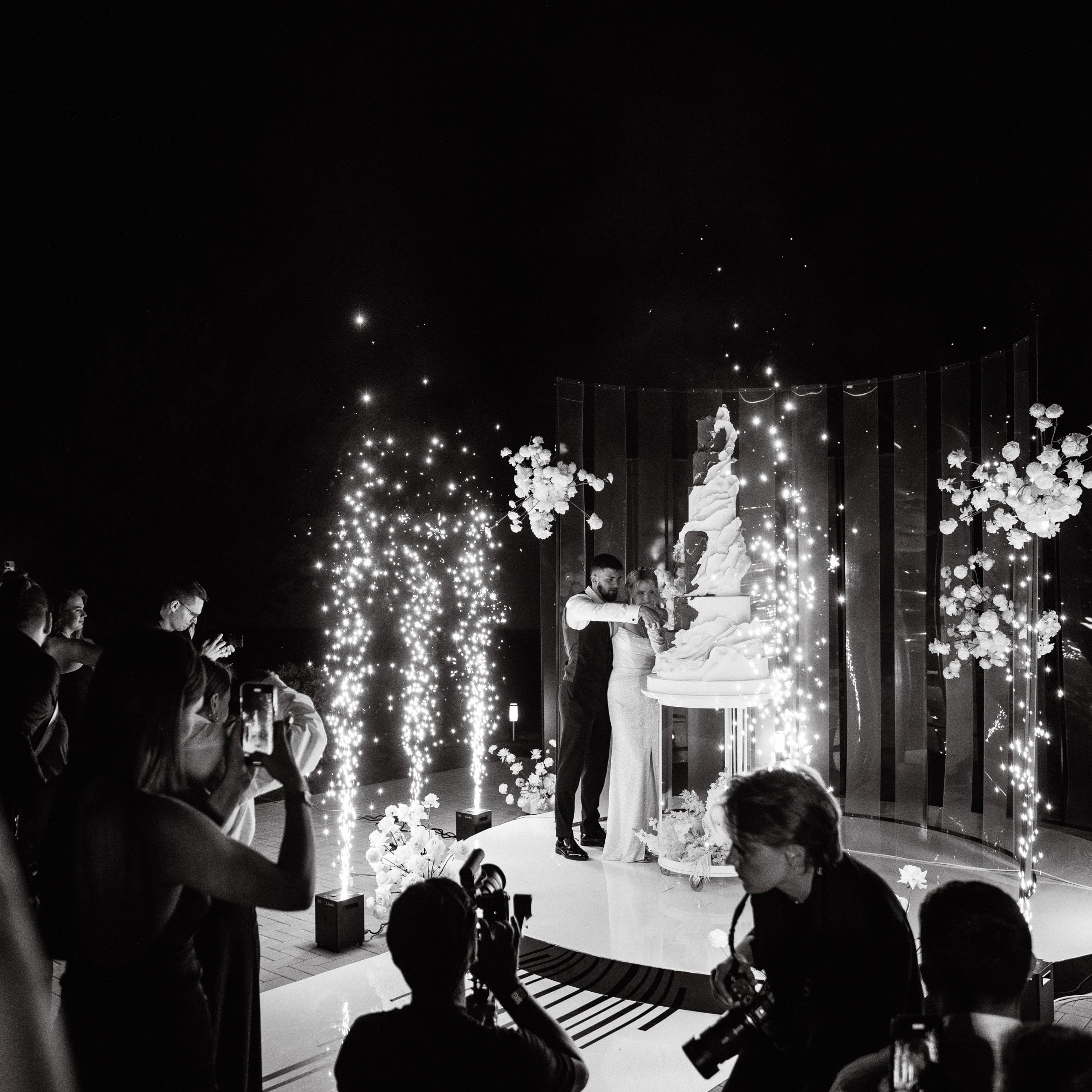 JANI CRYSTAL. EFIMOV IN SPACE — свадебный фотограф