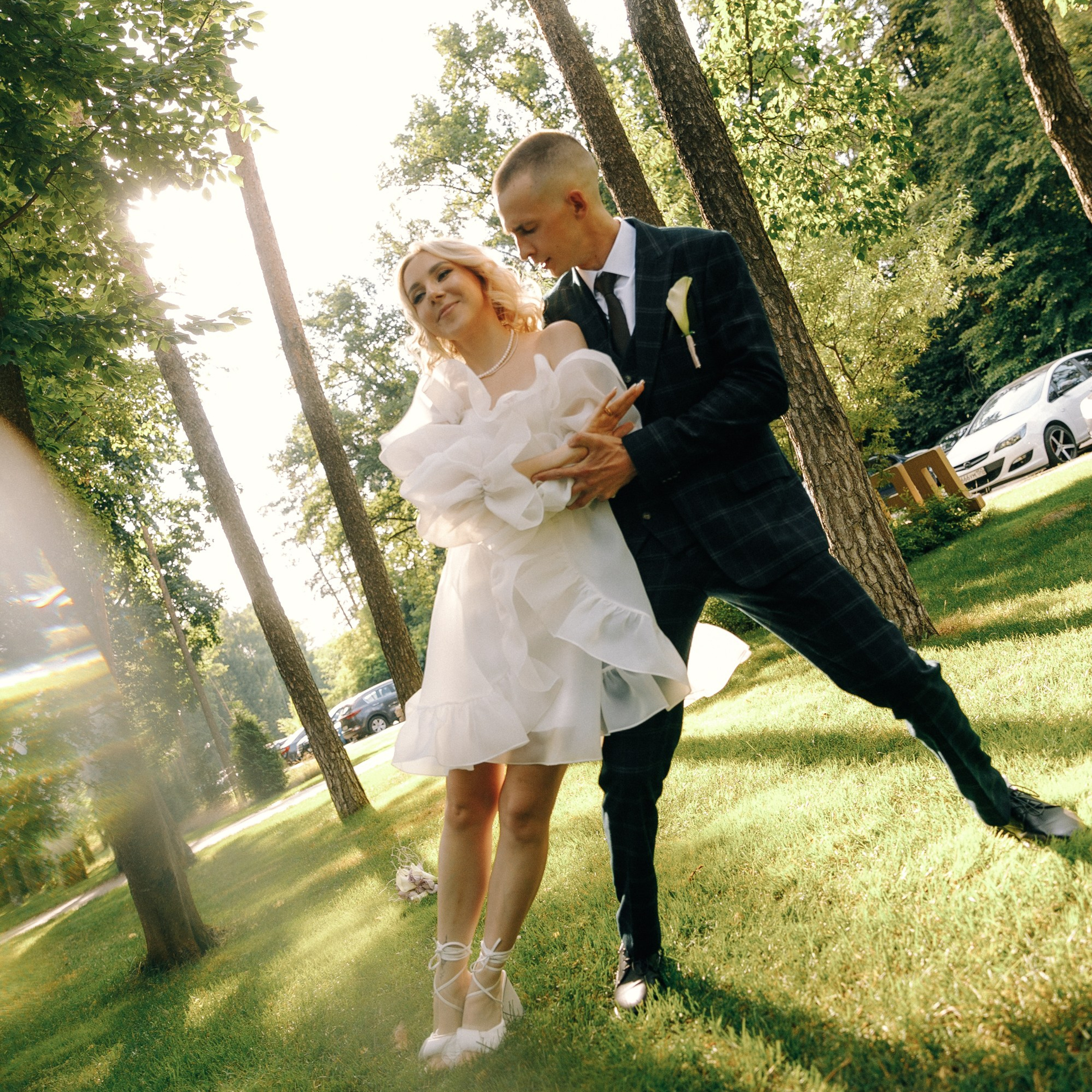 ЛОУРАЙДЕР. EFIMOV IN SPACE — свадебный фотограф