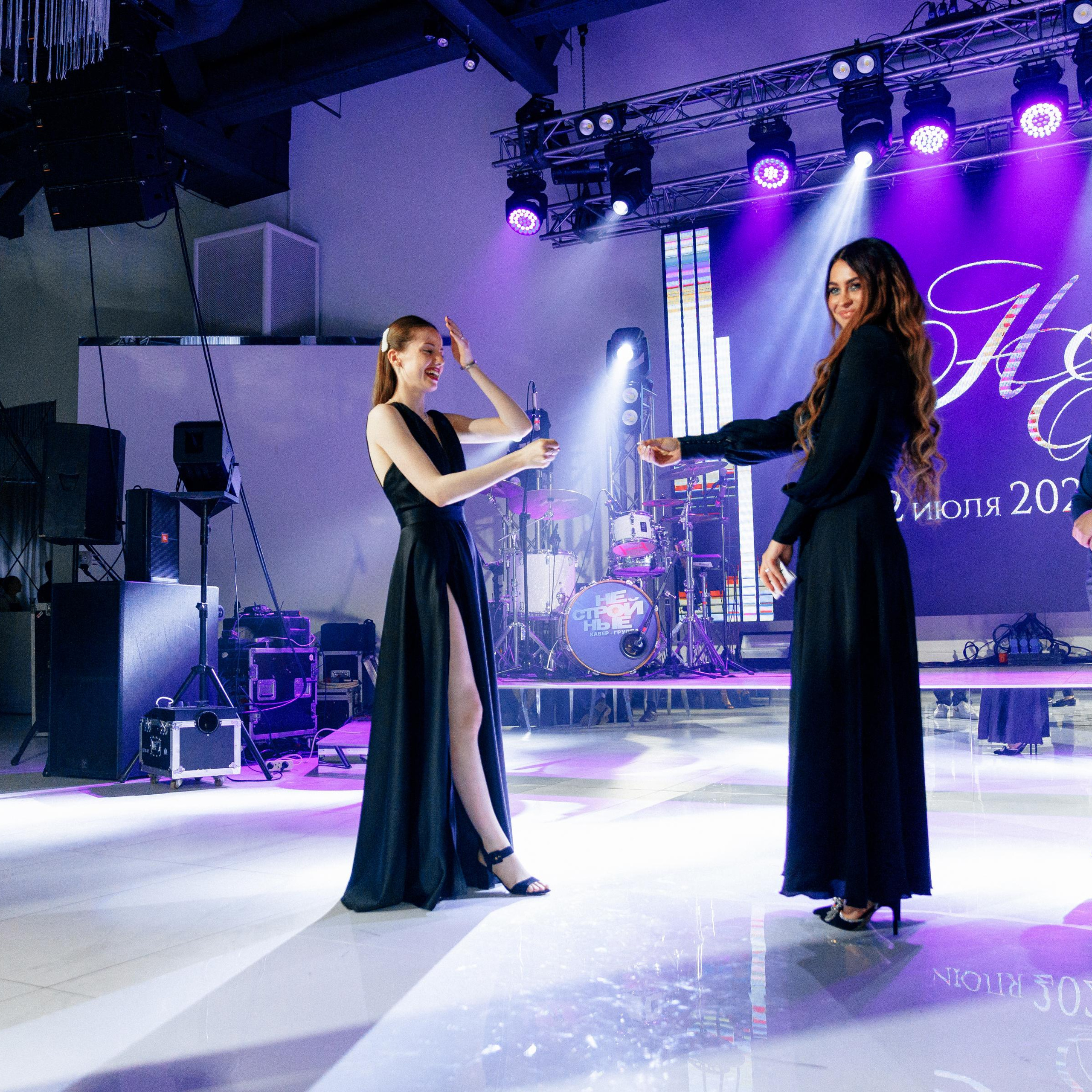 JANI CRYSTAL. EFIMOV IN SPACE — свадебный фотограф