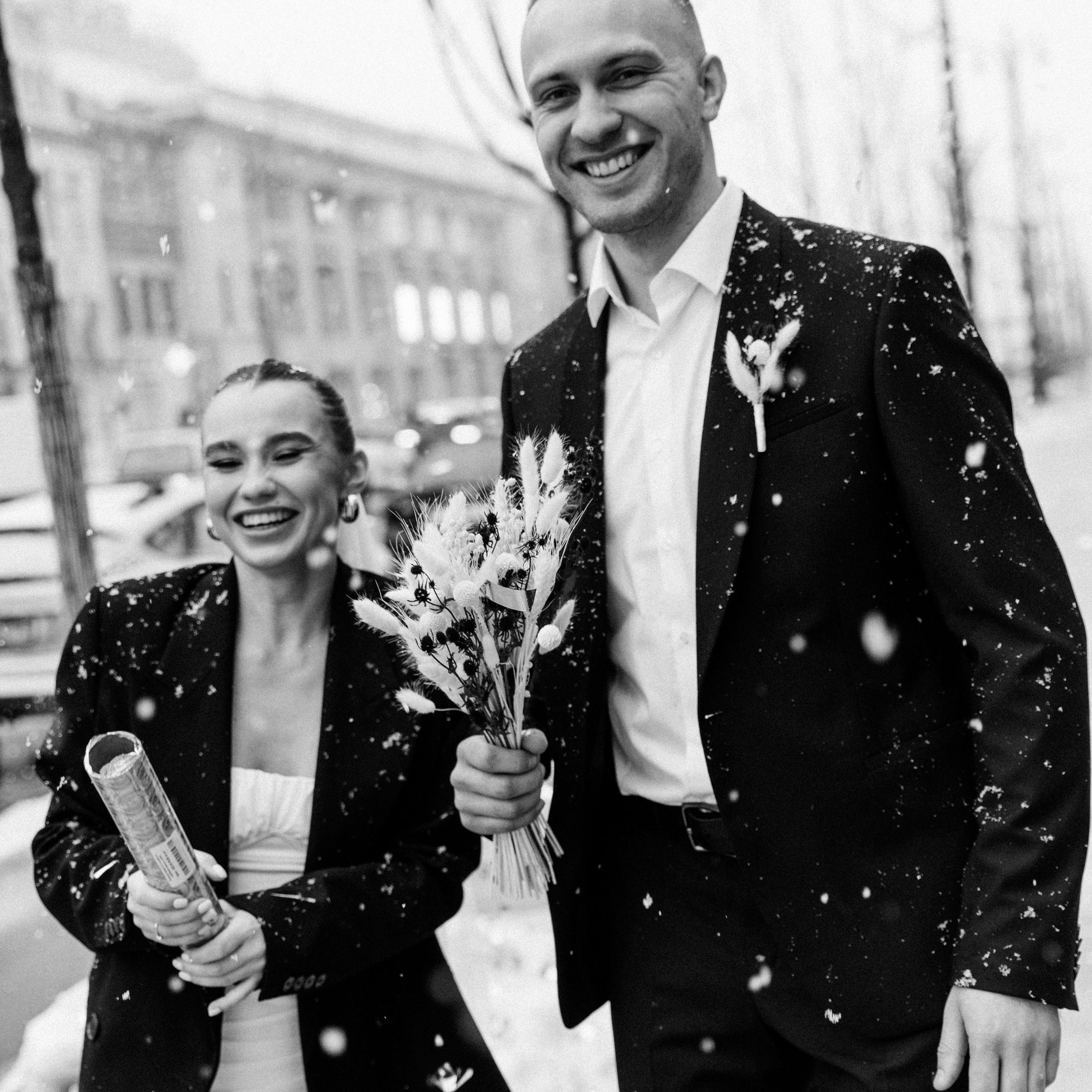 RASSVET. EFIMOV IN SPACE — свадебный фотограф