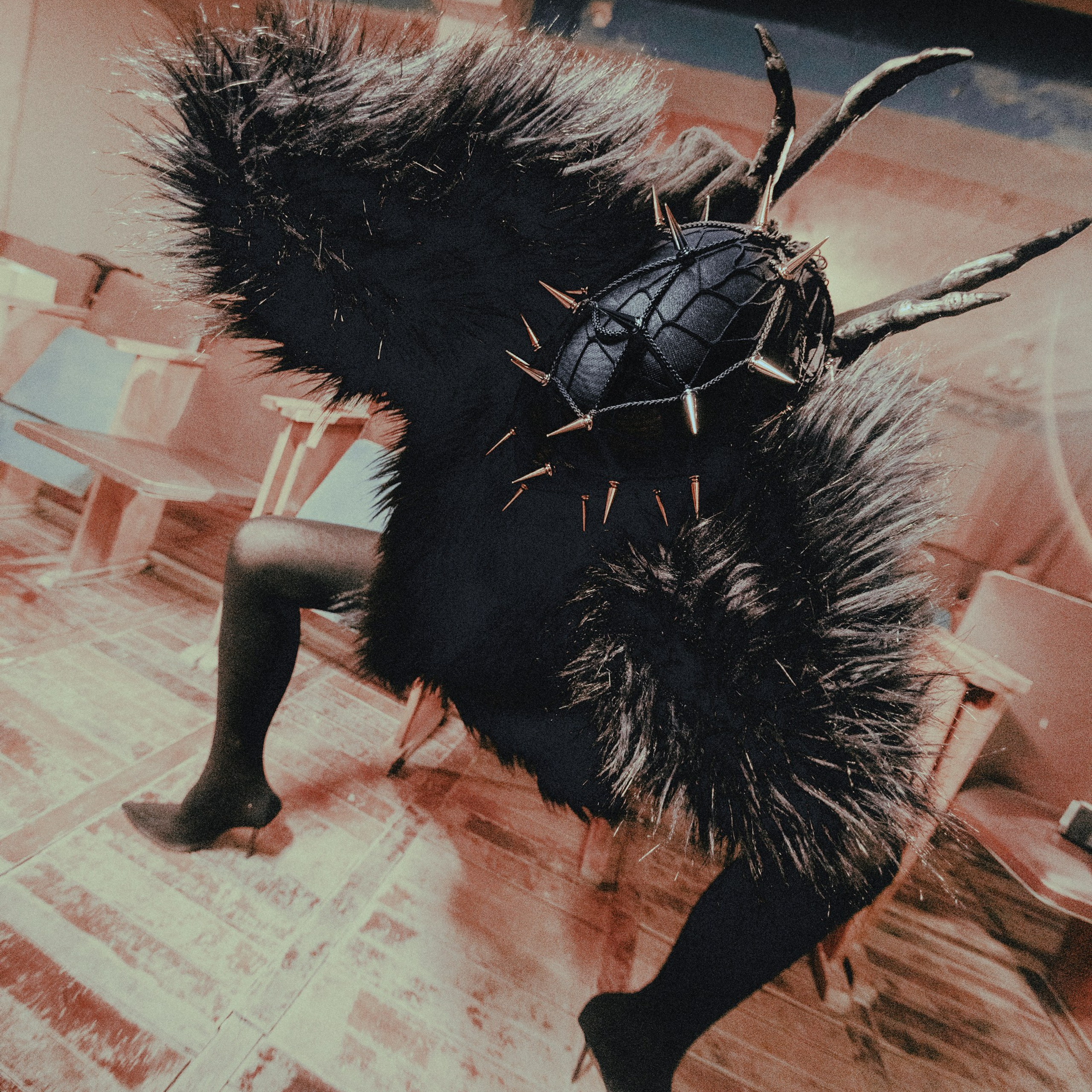 MONSTRO. EFIMOV IN SPACE — свадебный фотограф