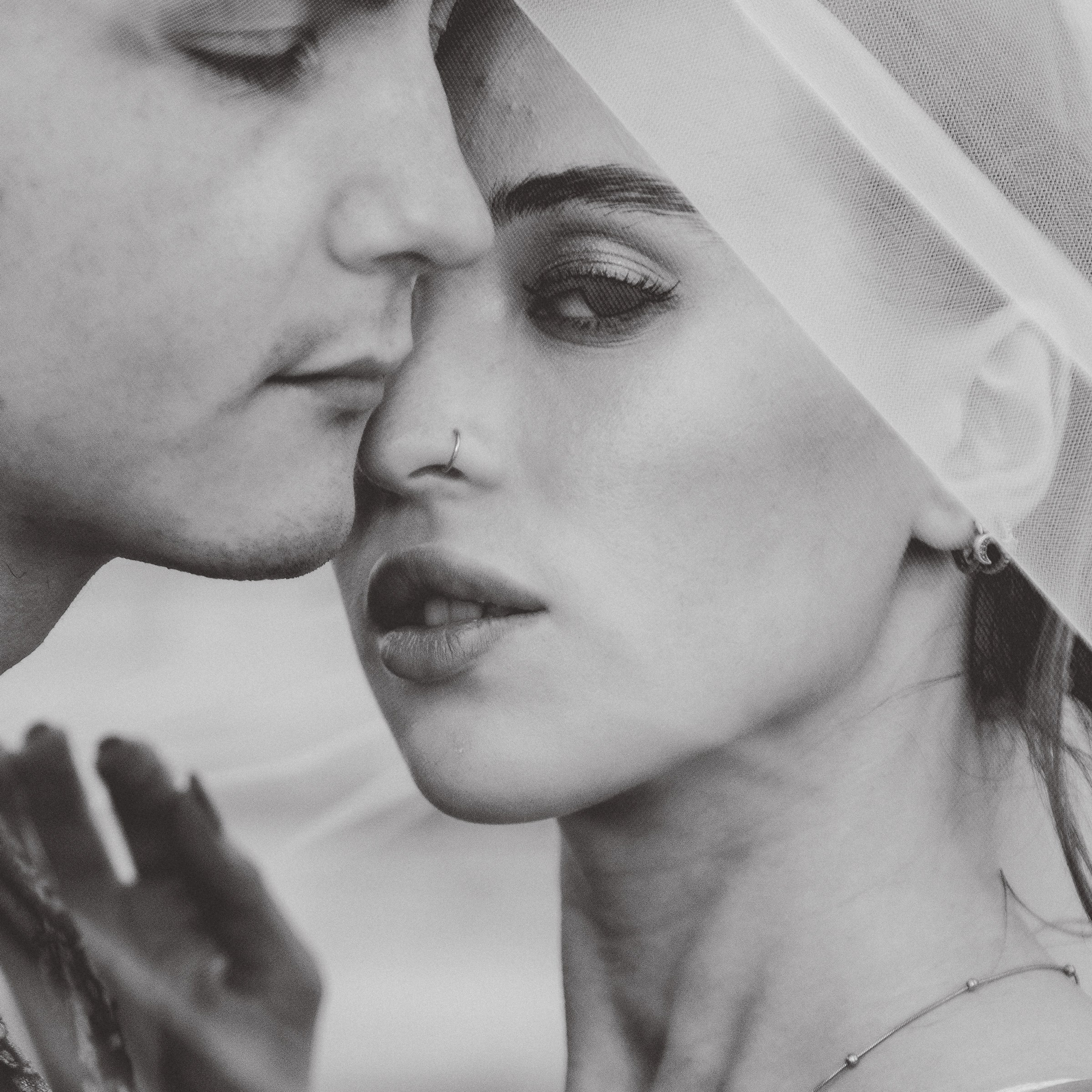 SCARO & YANAANII. EFIMOV IN SPACE — свадебный фотограф