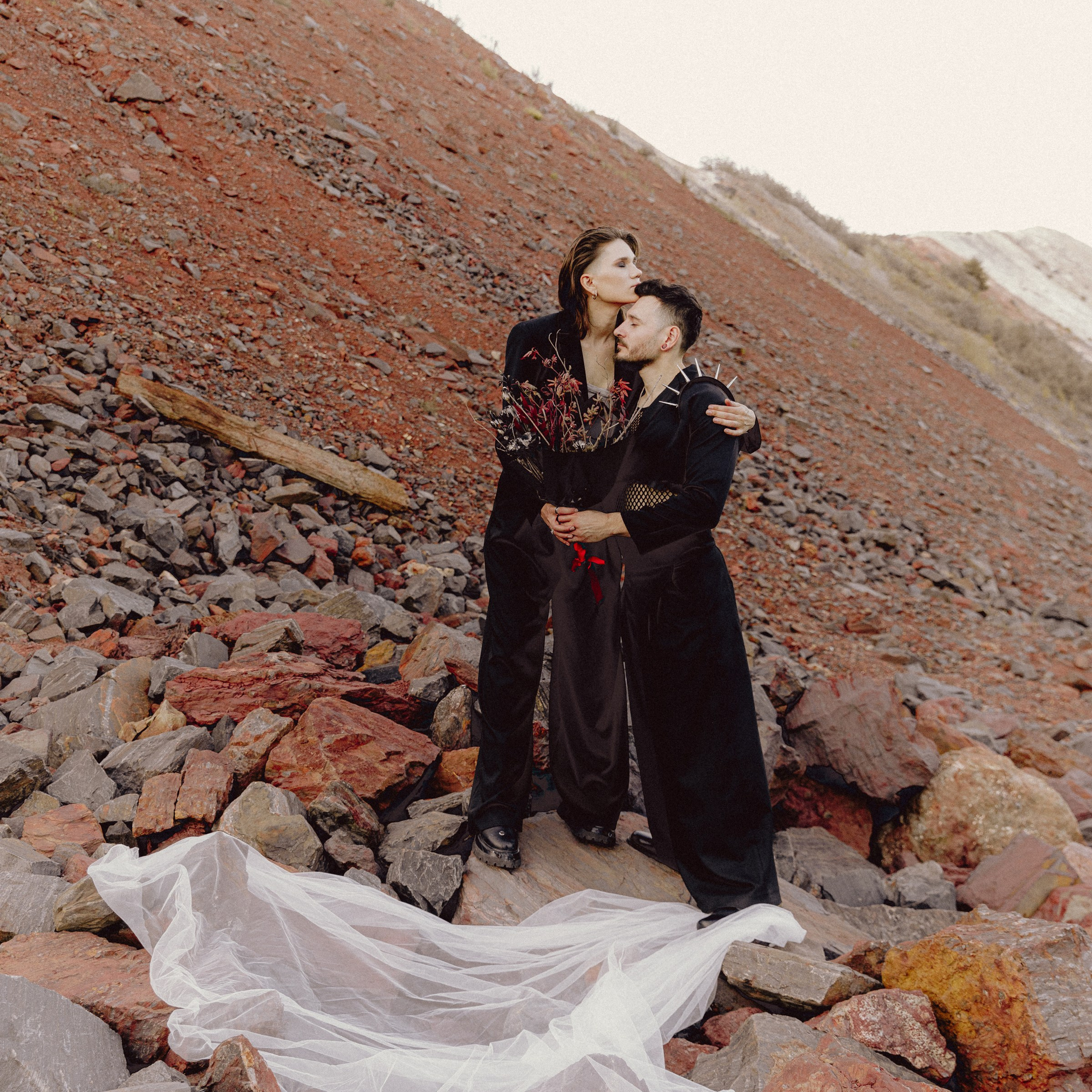 М А Р С. EFIMOV IN SPACE — свадебный фотограф