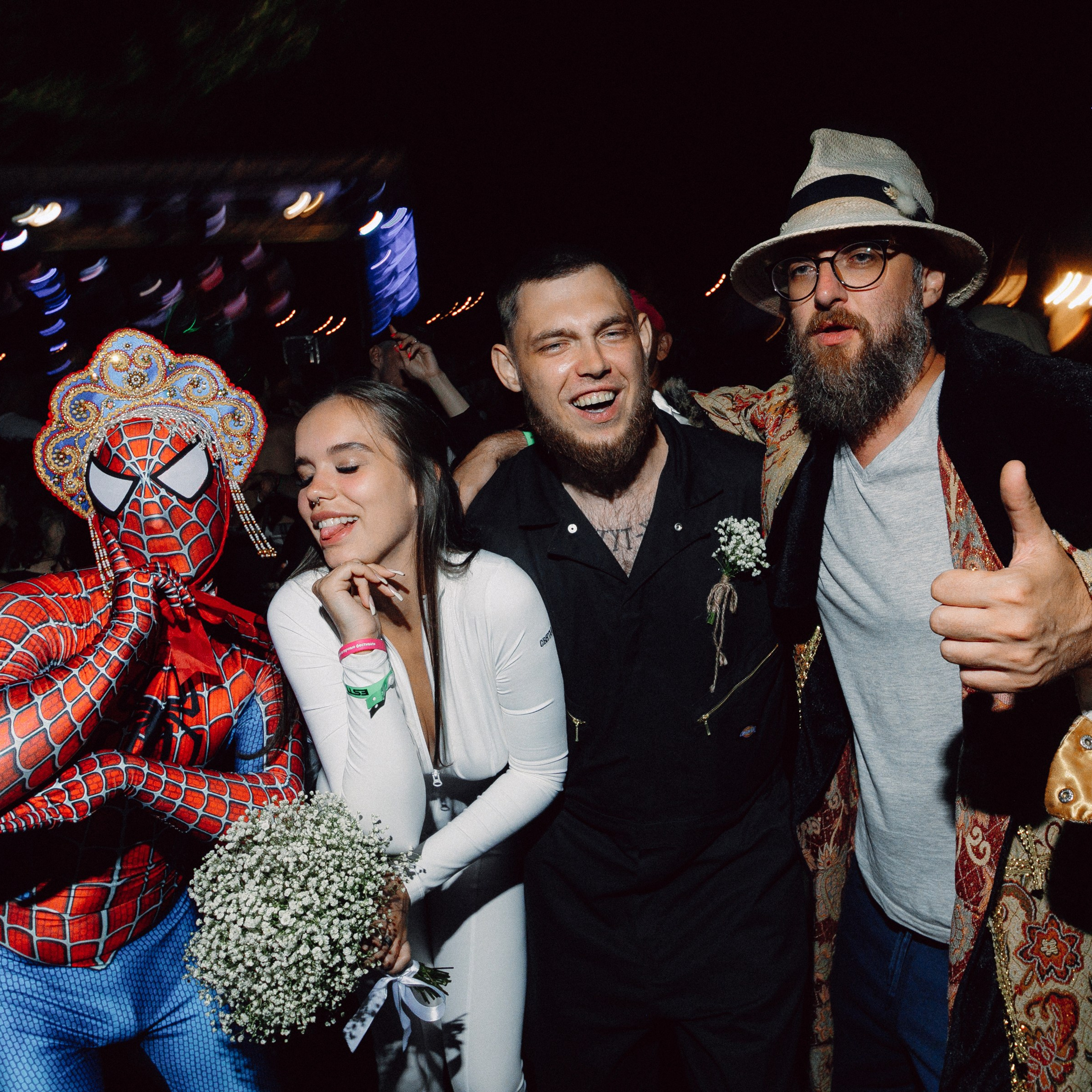 ESTC. EFIMOV IN SPACE — свадебный фотограф