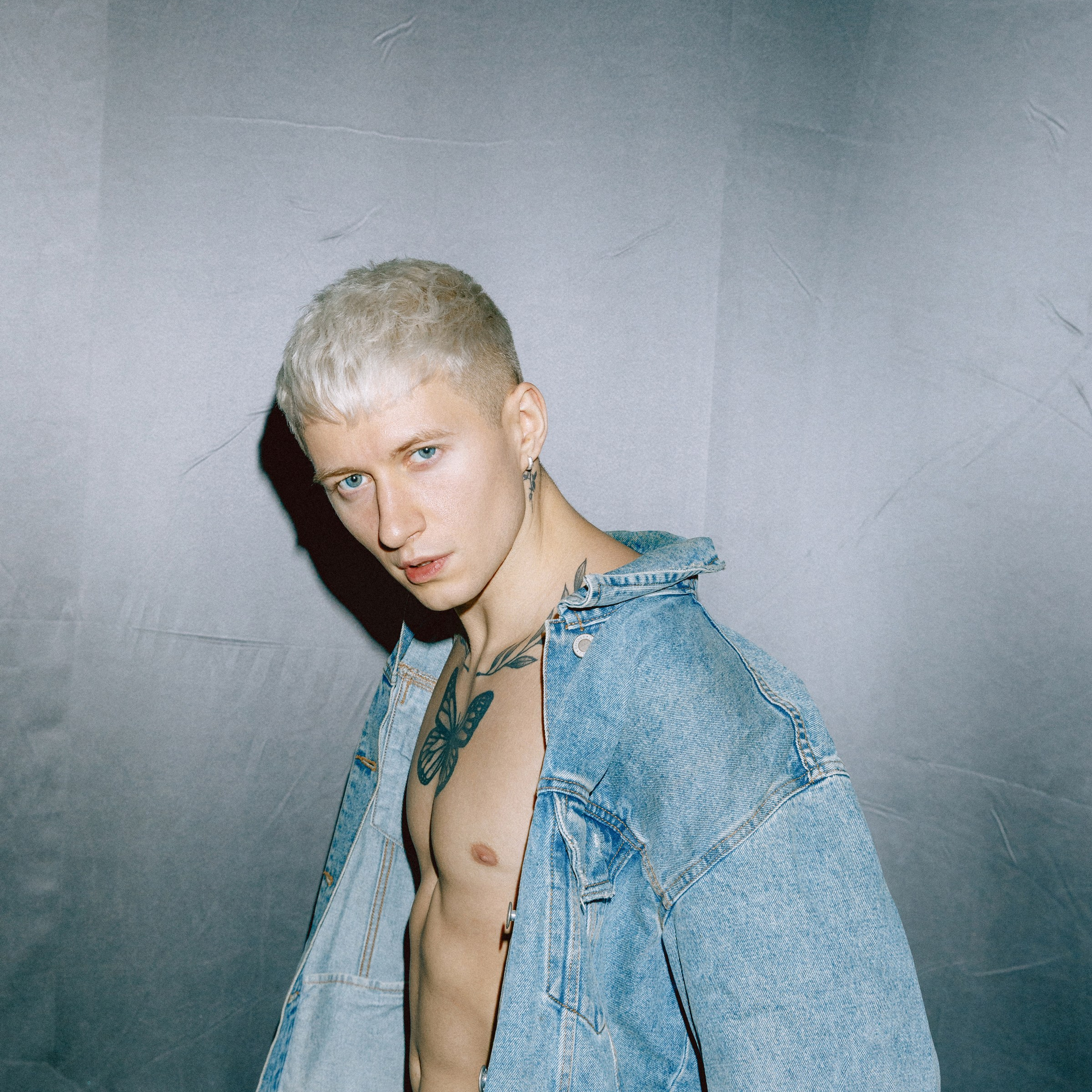 PODIUM. EFIMOV IN SPACE — свадебный фотограф