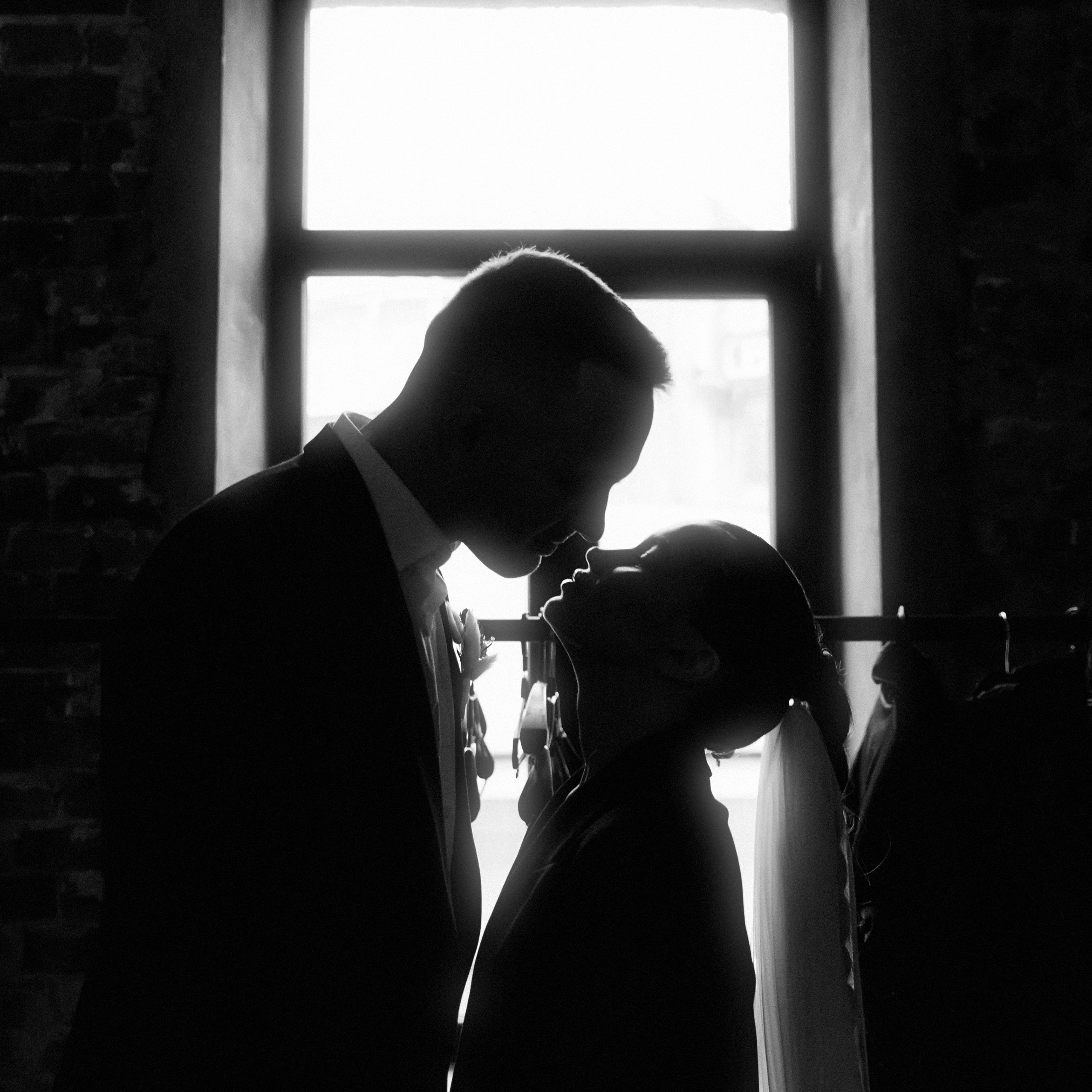 RASSVET. EFIMOV IN SPACE — свадебный фотограф