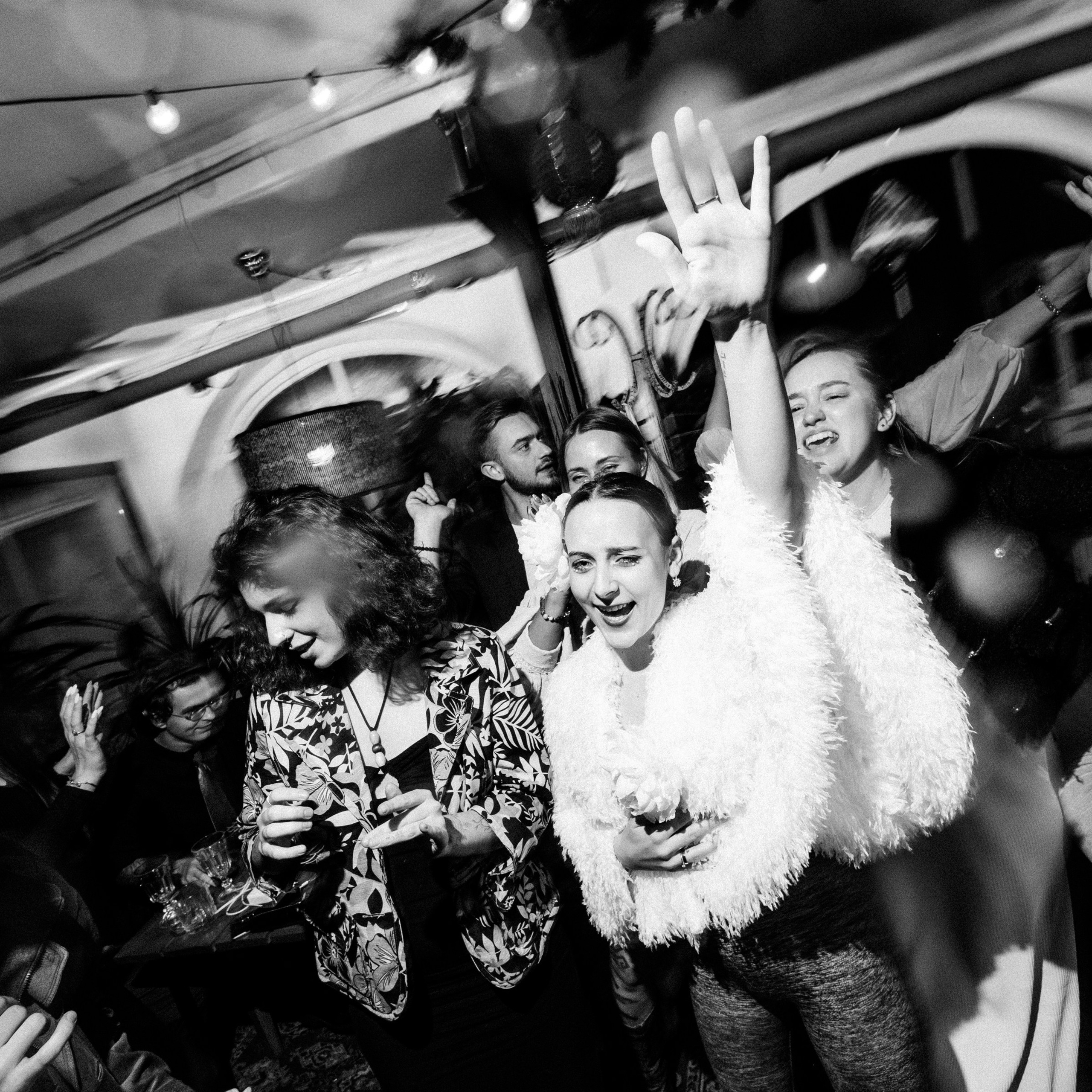 АВАНГАРД. EFIMOV IN SPACE — свадебный фотограф