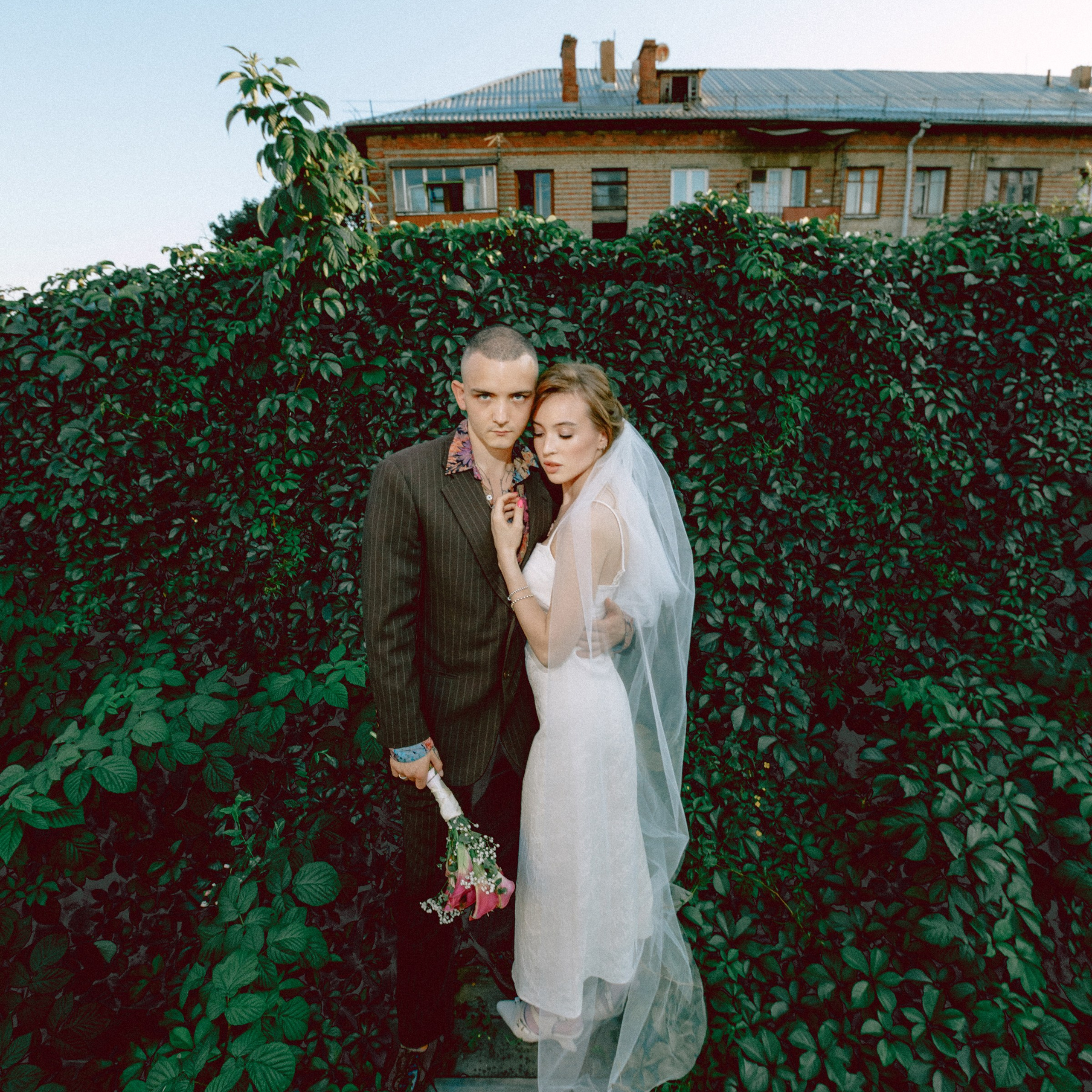 SCARO & YANAANII. EFIMOV IN SPACE — свадебный фотограф