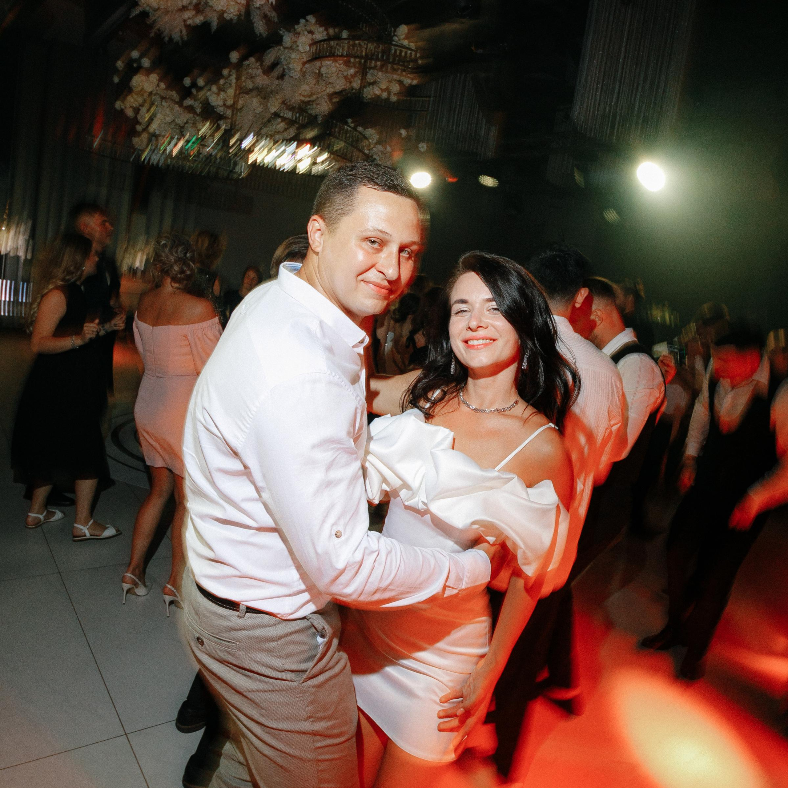 JANI CRYSTAL. EFIMOV IN SPACE — свадебный фотограф