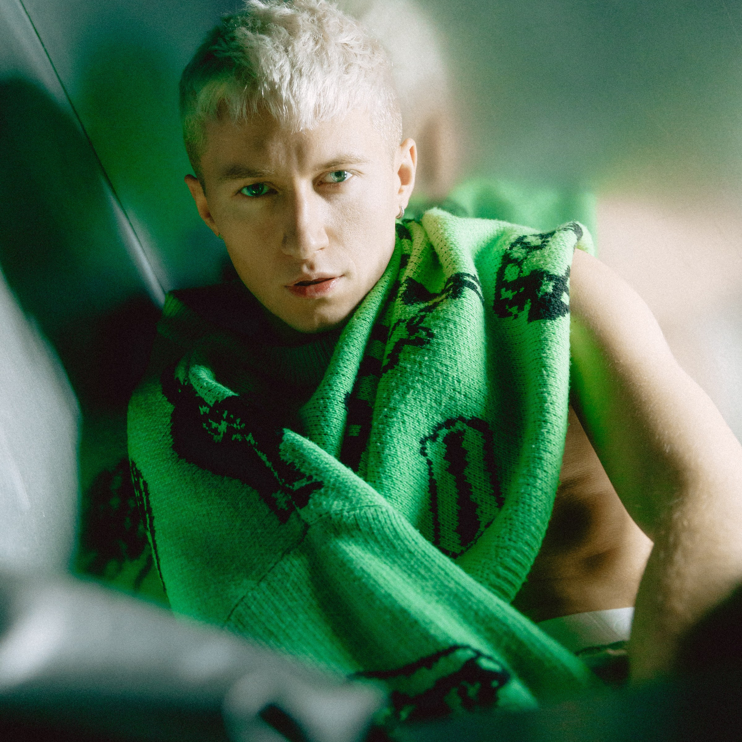 PODIUM. EFIMOV IN SPACE — свадебный фотограф