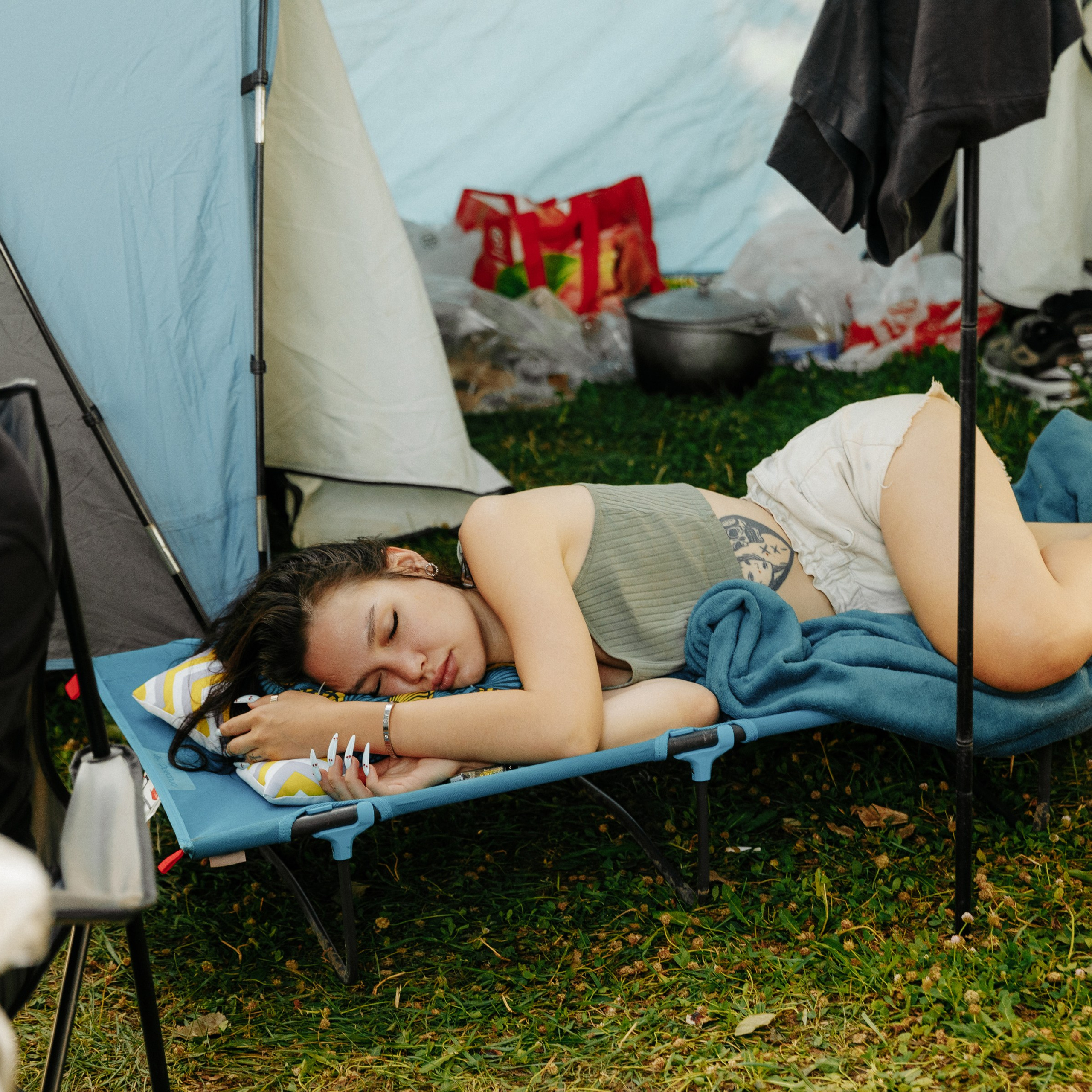 ESTC. EFIMOV IN SPACE — свадебный фотограф