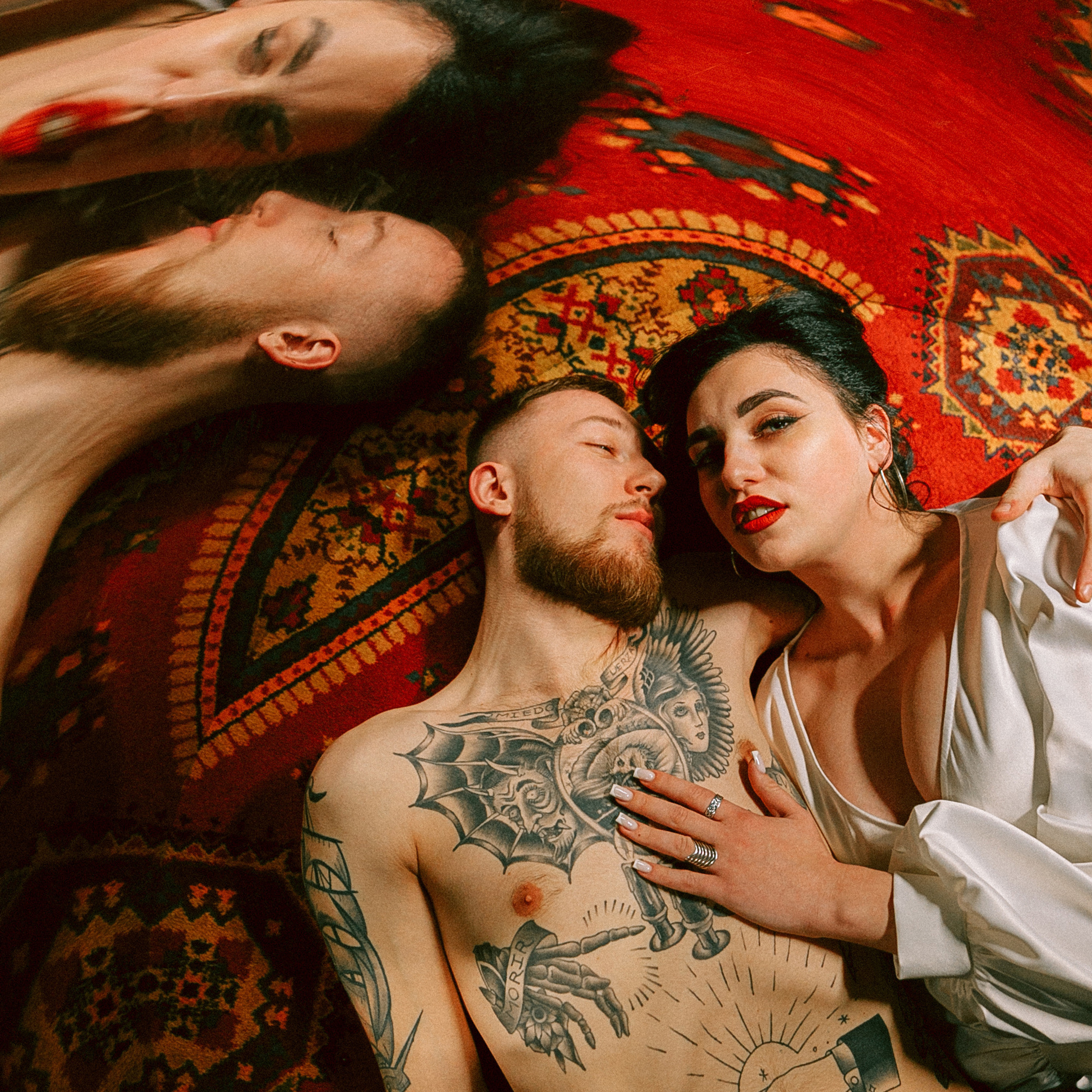 WEDDING IN RUSSIA BE LIKE. EFIMOV IN SPACE — свадебный фотограф