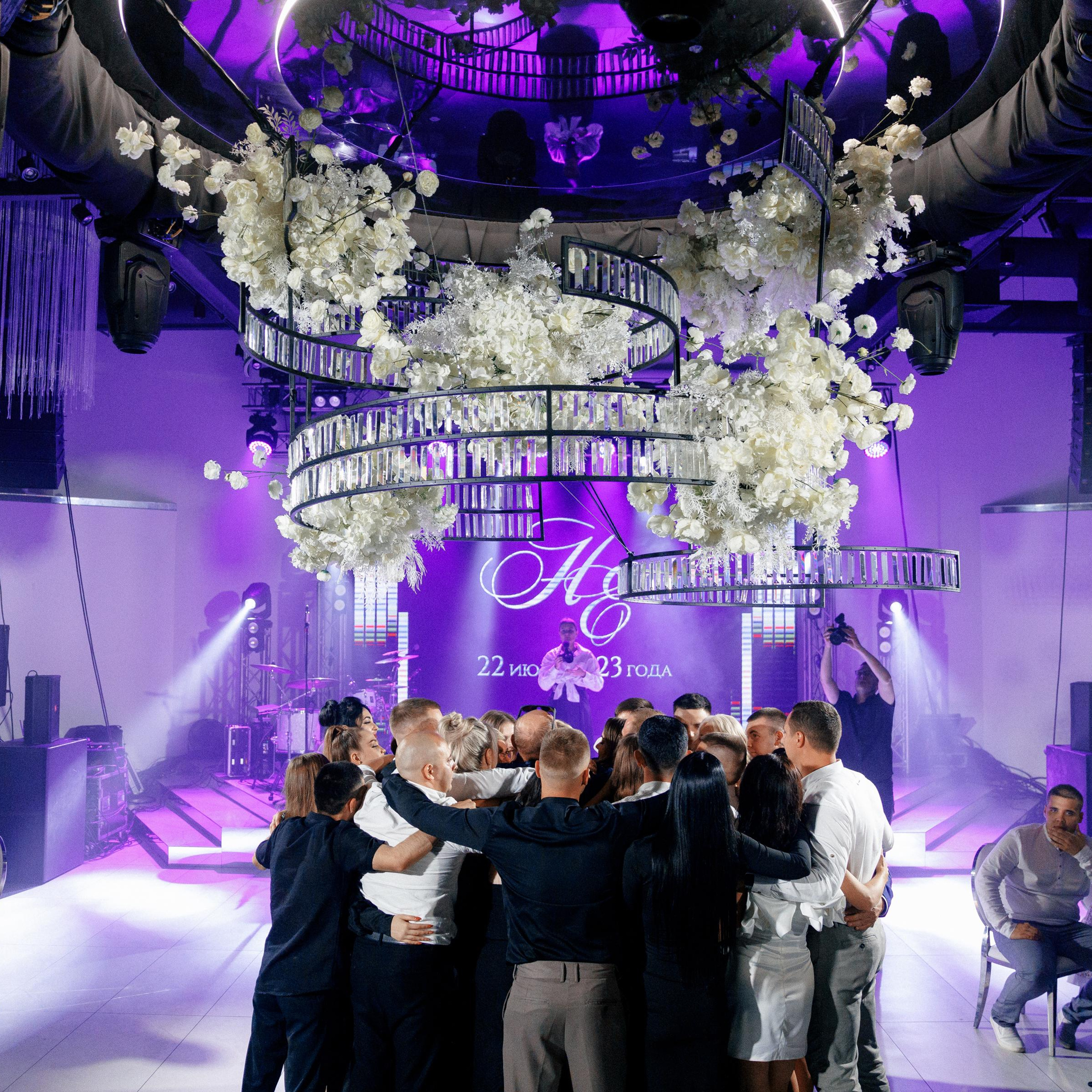 JANI CRYSTAL. EFIMOV IN SPACE — свадебный фотограф