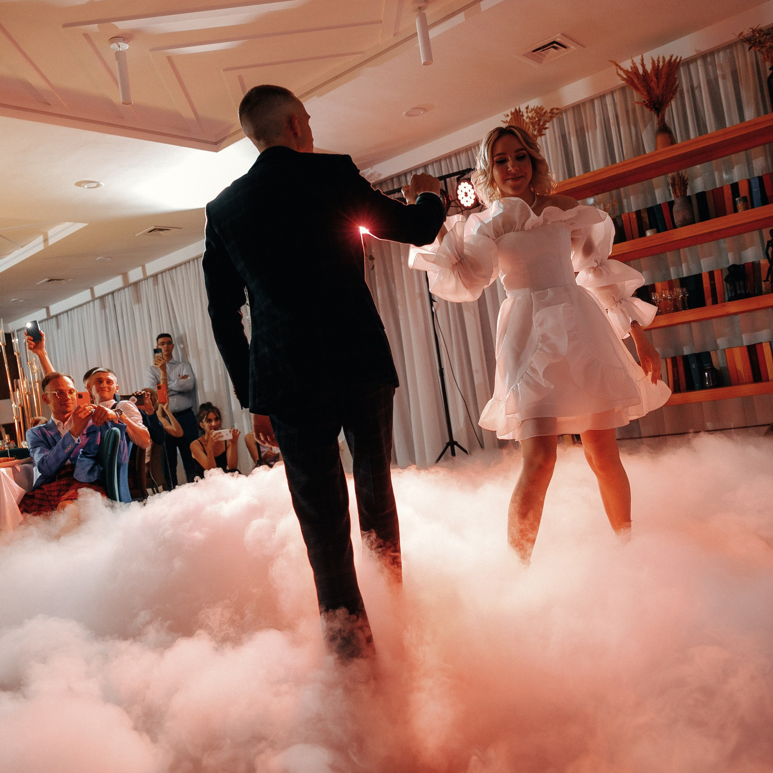 ЛОУРАЙДЕР. EFIMOV IN SPACE — свадебный фотограф