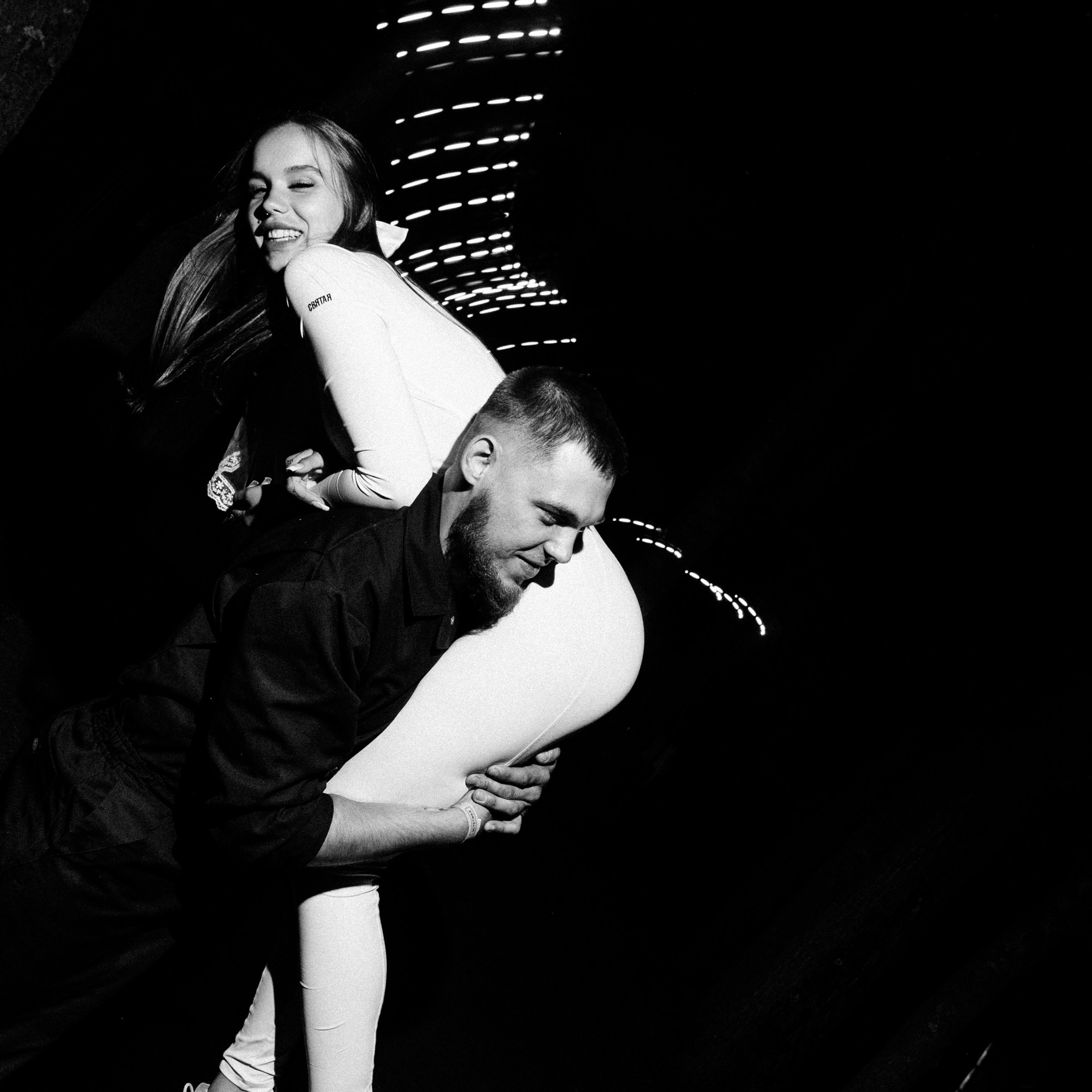 ESTC. EFIMOV IN SPACE — свадебный фотограф