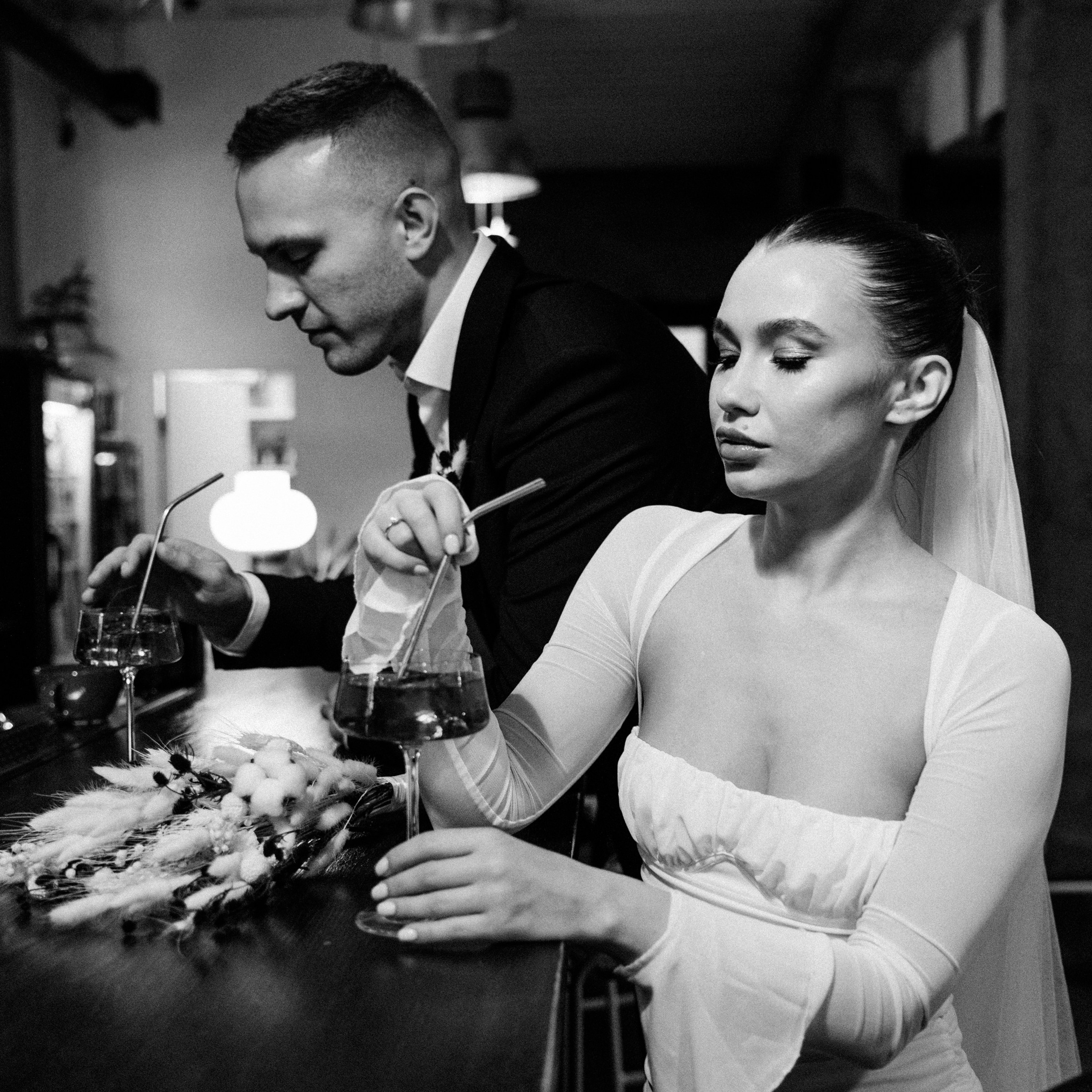 RASSVET. EFIMOV IN SPACE — свадебный фотограф