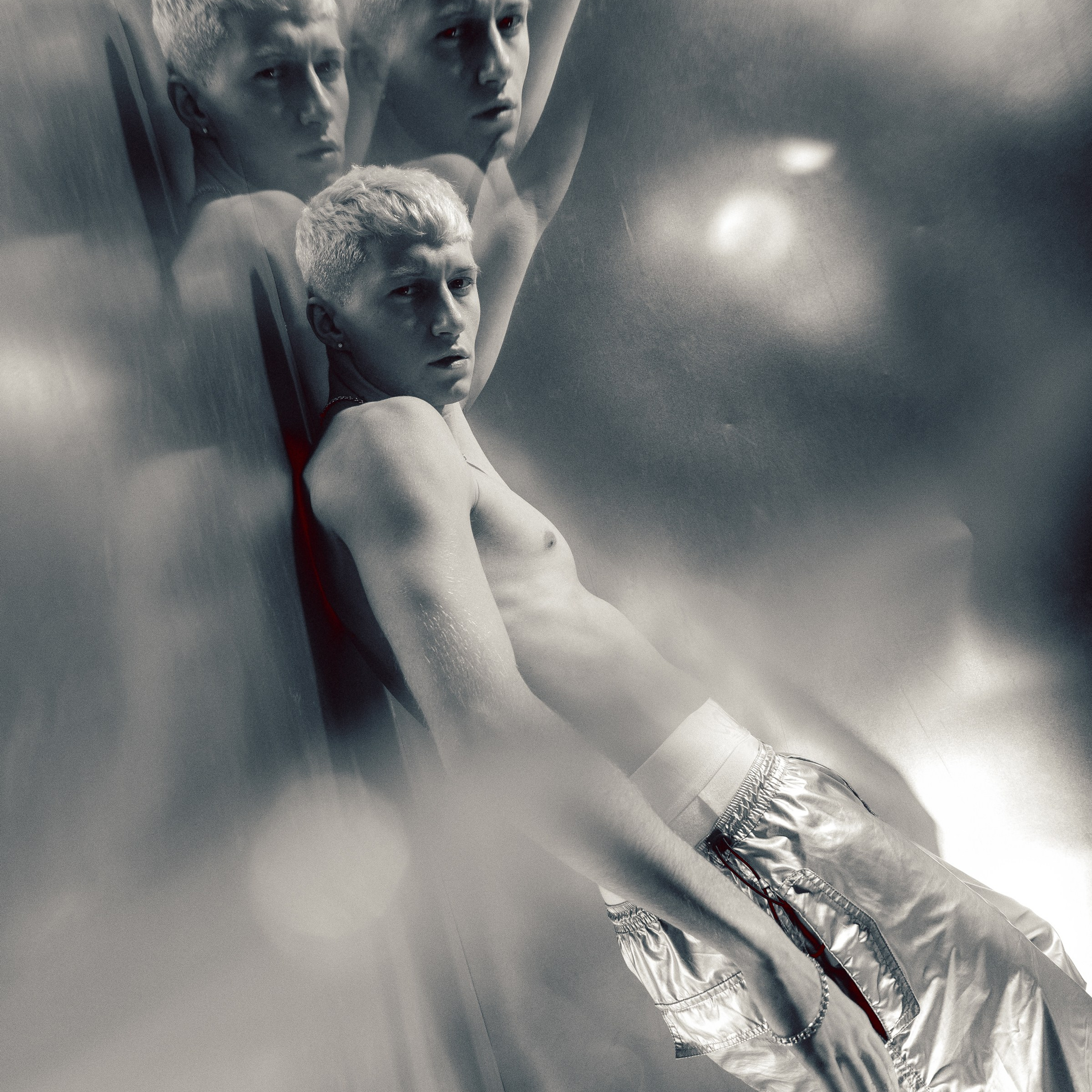 PODIUM. EFIMOV IN SPACE — свадебный фотограф