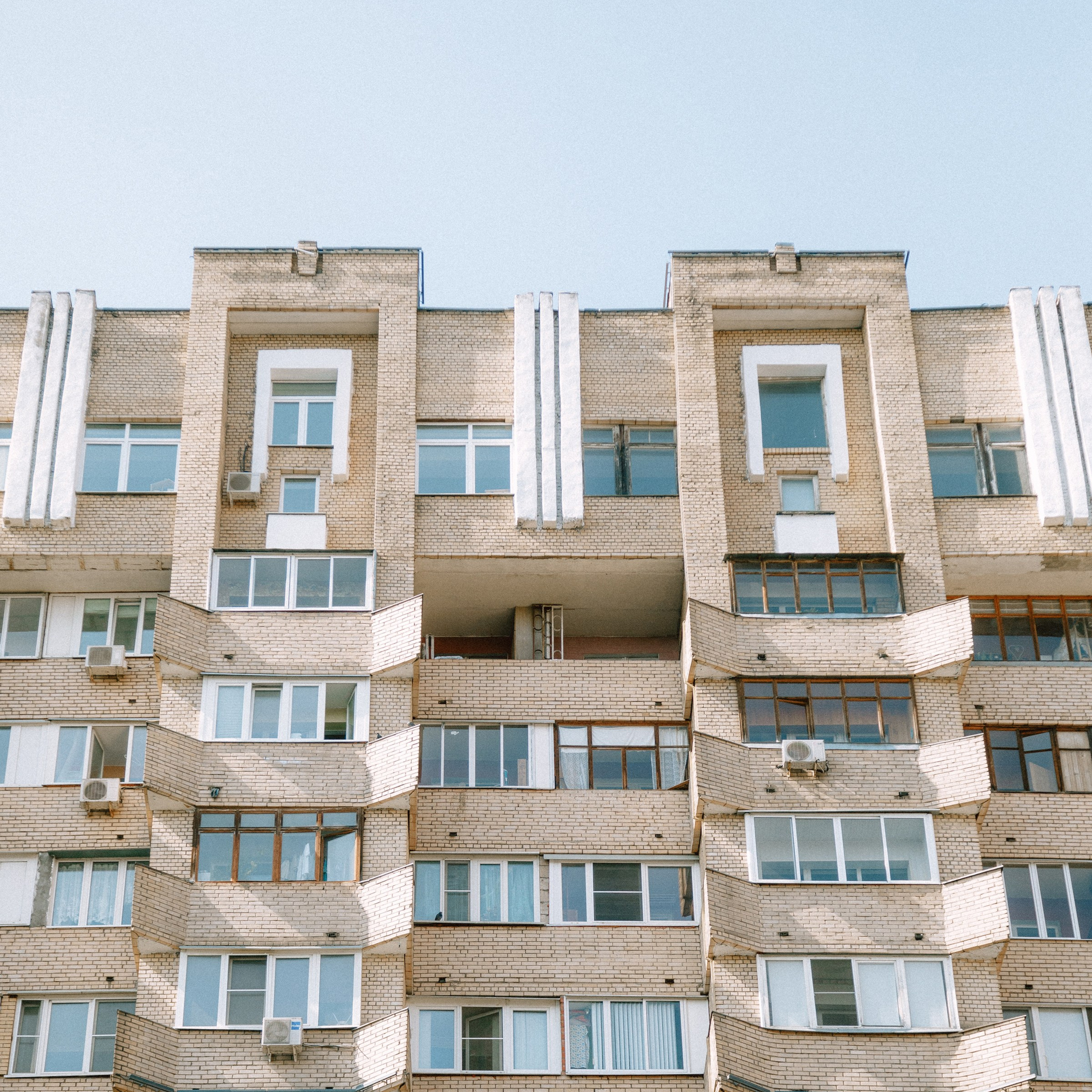 SCARO & YANAANII. EFIMOV IN SPACE — свадебный фотограф