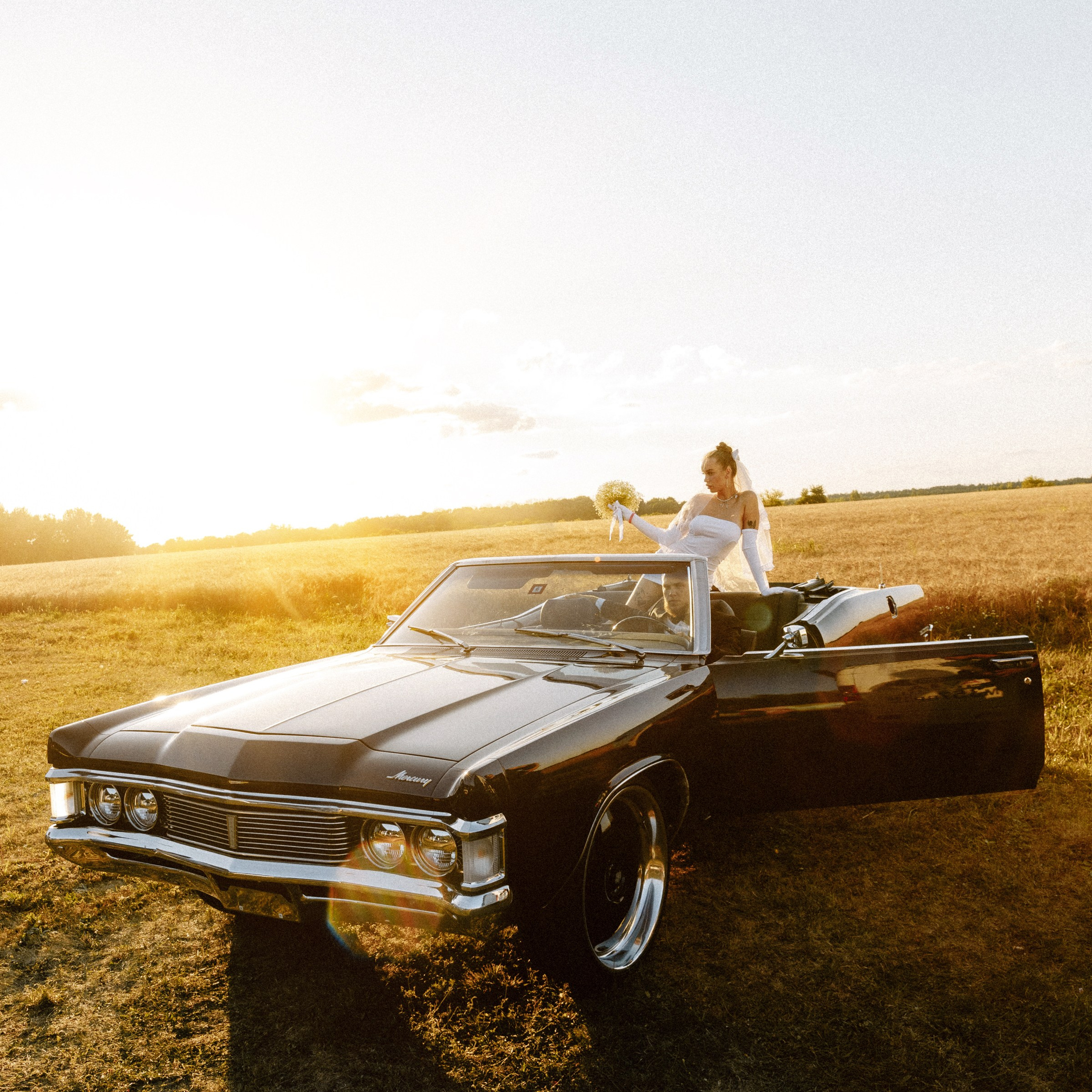 ESTC. EFIMOV IN SPACE — свадебный фотограф