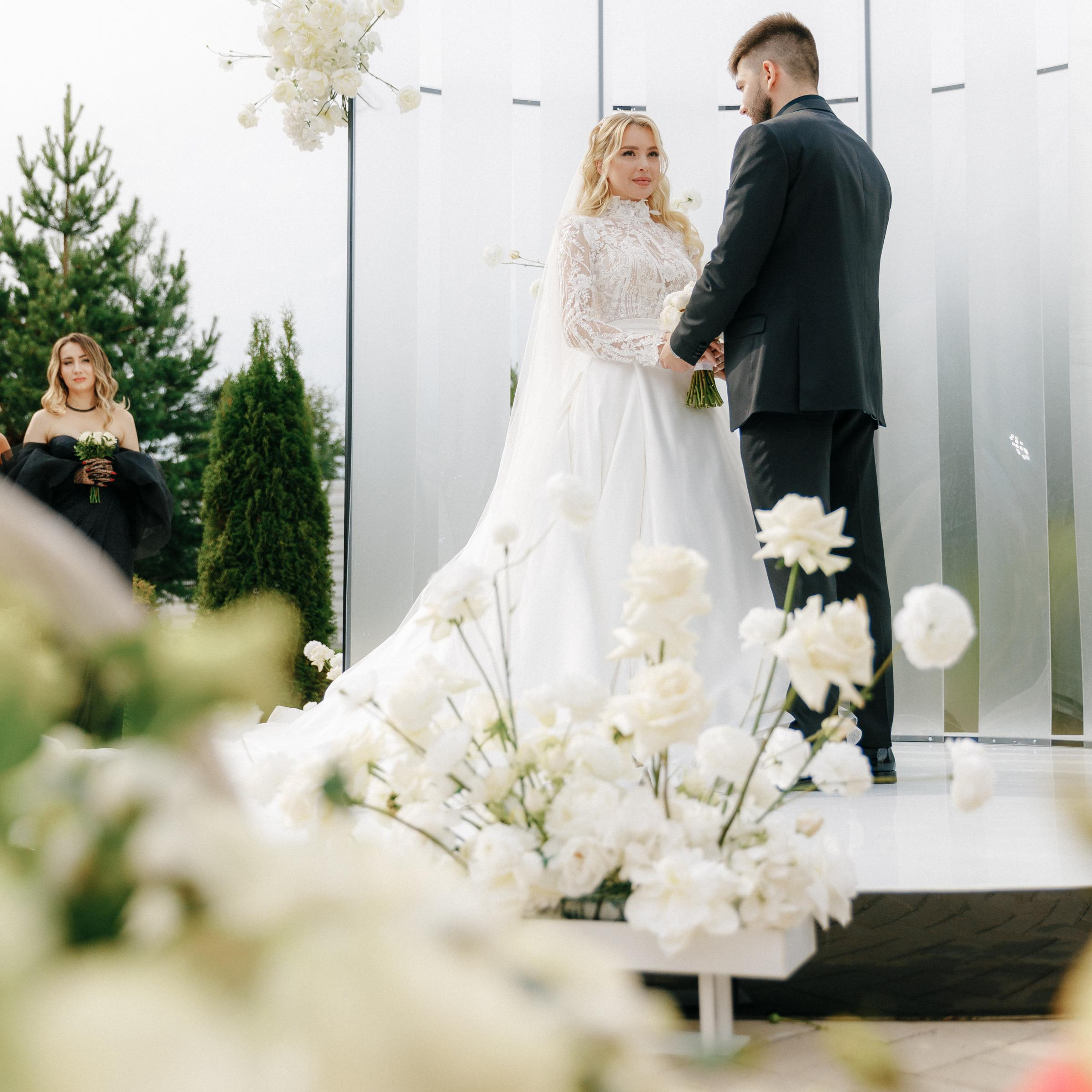 JANI CRYSTAL. EFIMOV IN SPACE — свадебный фотограф