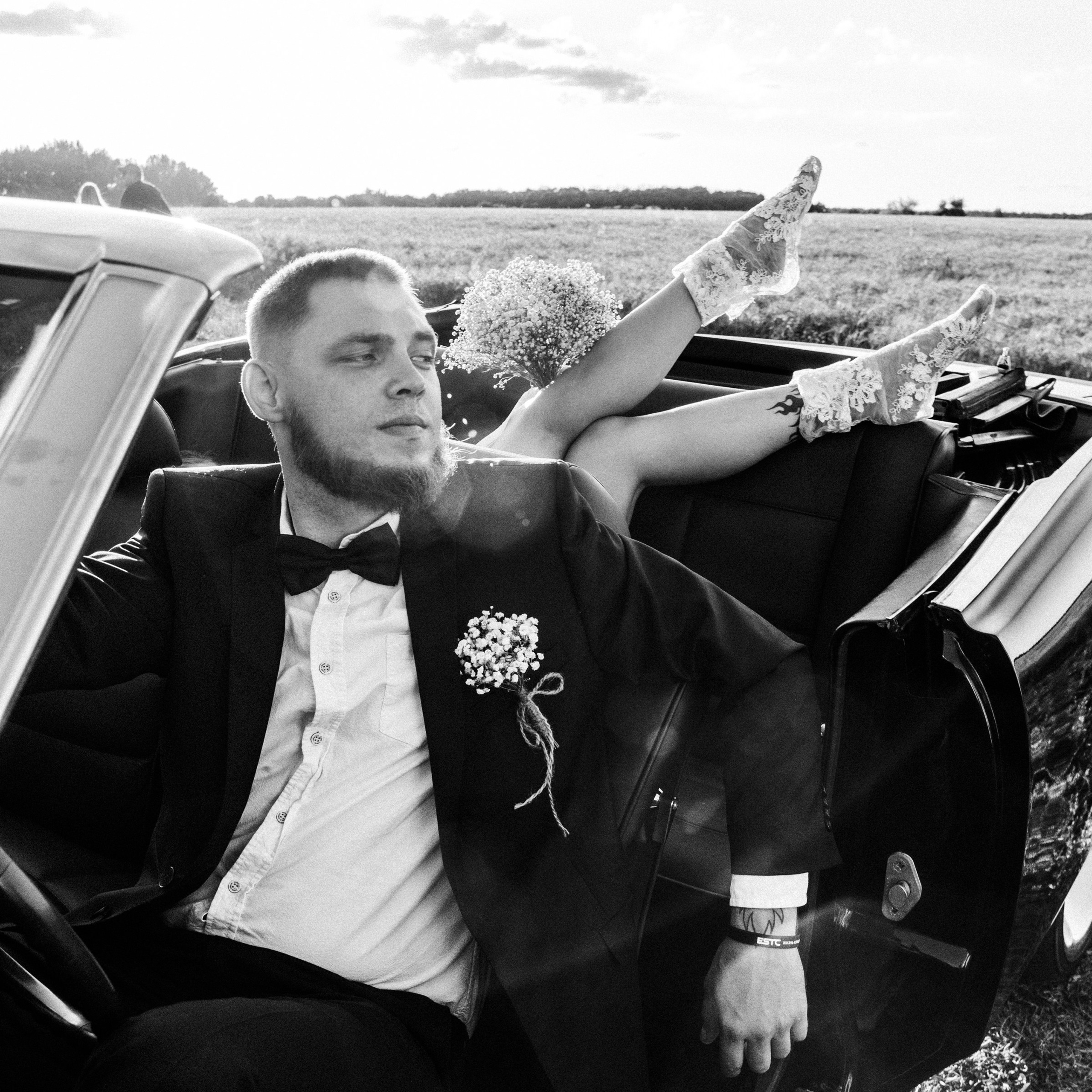 ESTC. EFIMOV IN SPACE — свадебный фотограф