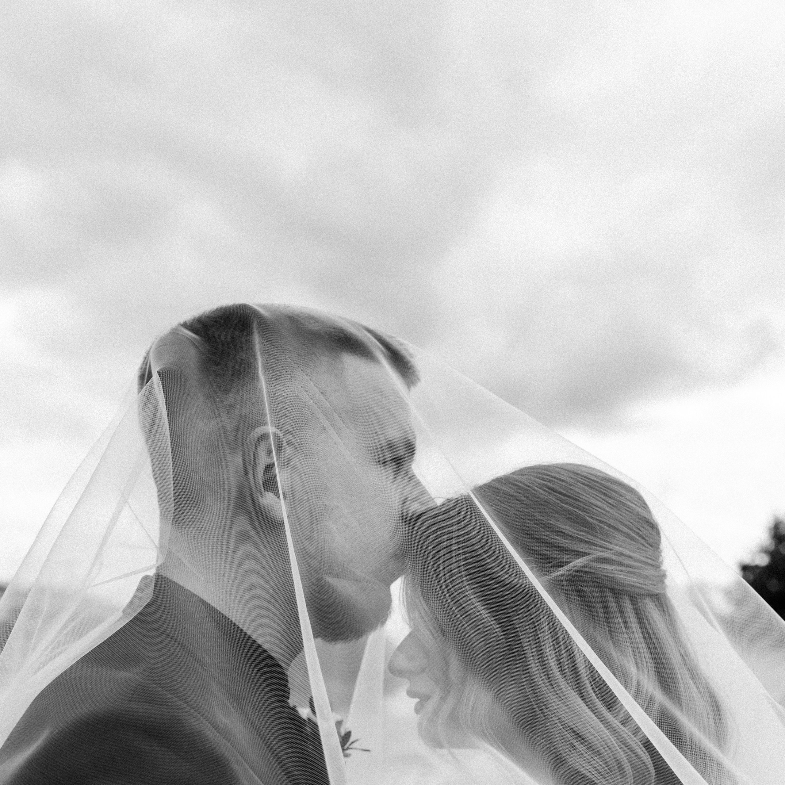 BULKA. EFIMOV IN SPACE — свадебный фотограф