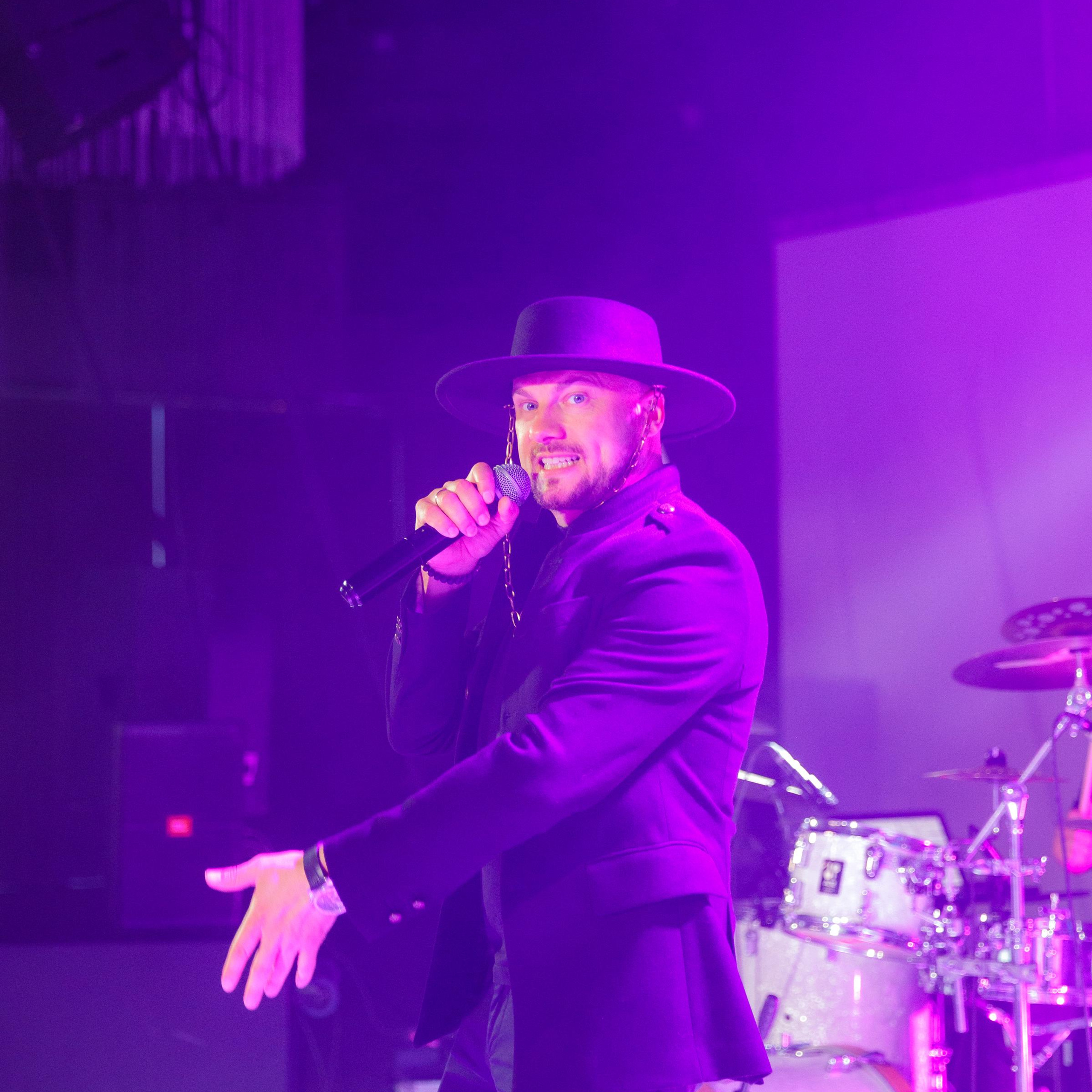 JANI CRYSTAL. EFIMOV IN SPACE — свадебный фотограф