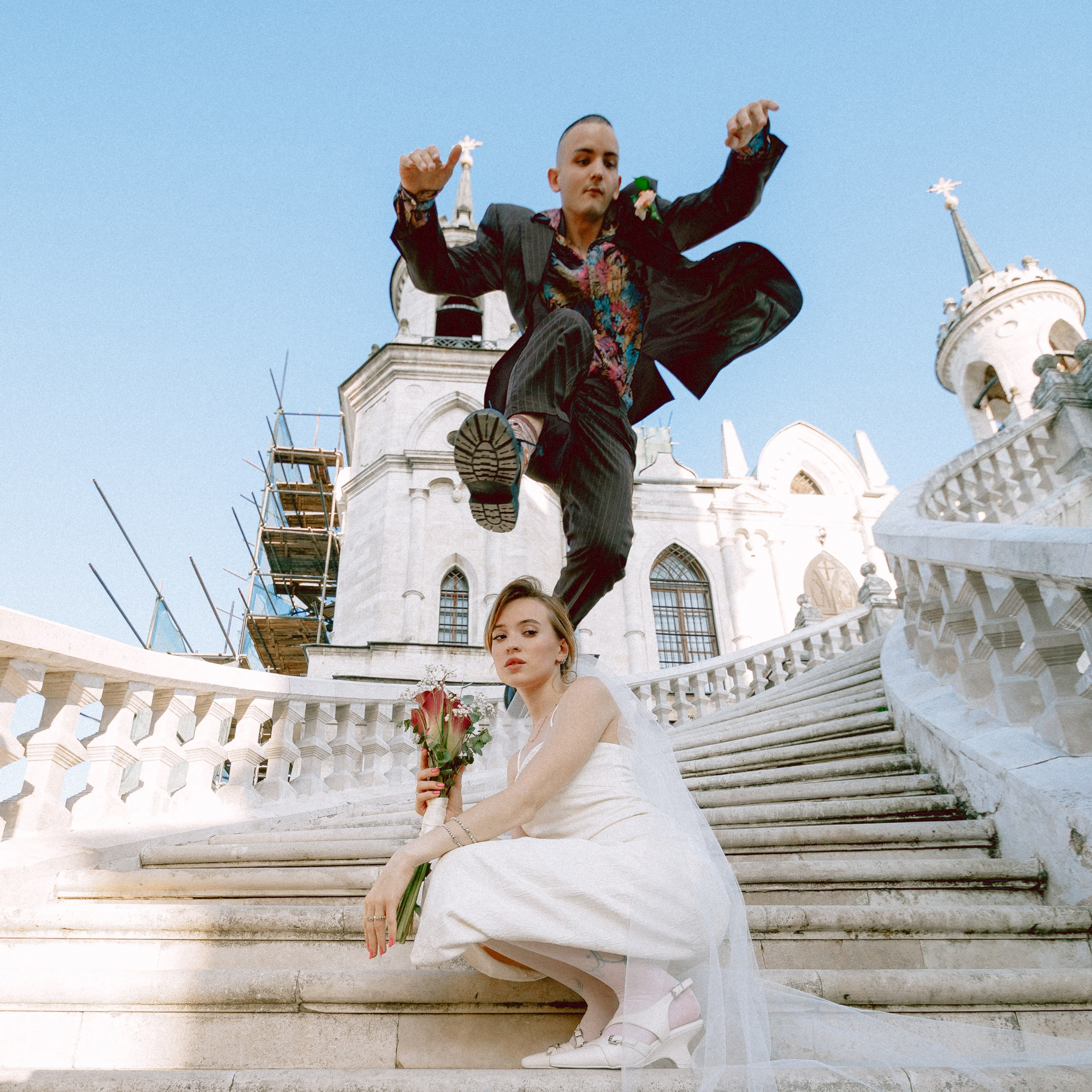 SCARO & YANAANII. EFIMOV IN SPACE — свадебный фотограф