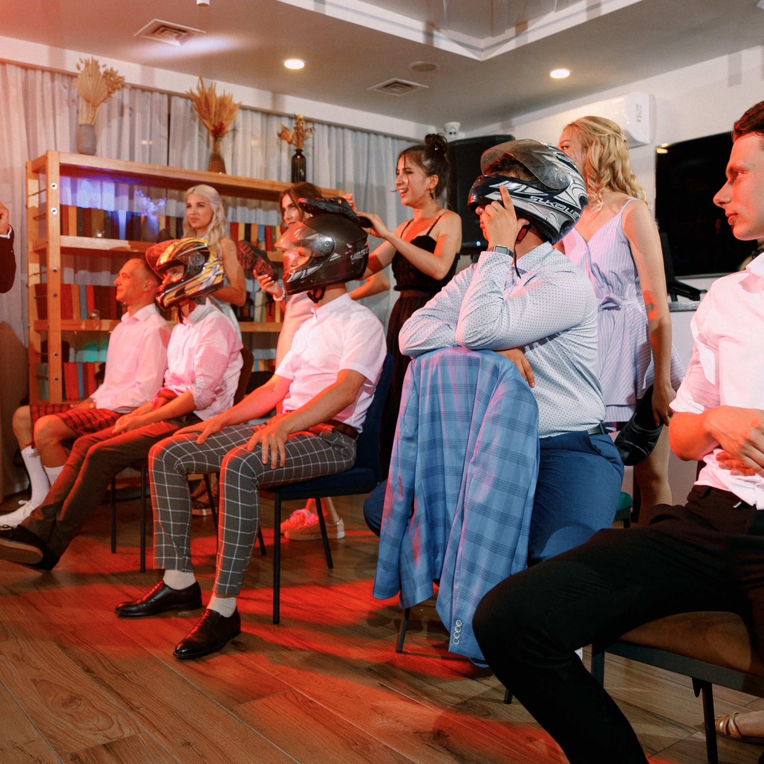 ЛОУРАЙДЕР. EFIMOV IN SPACE — свадебный фотограф