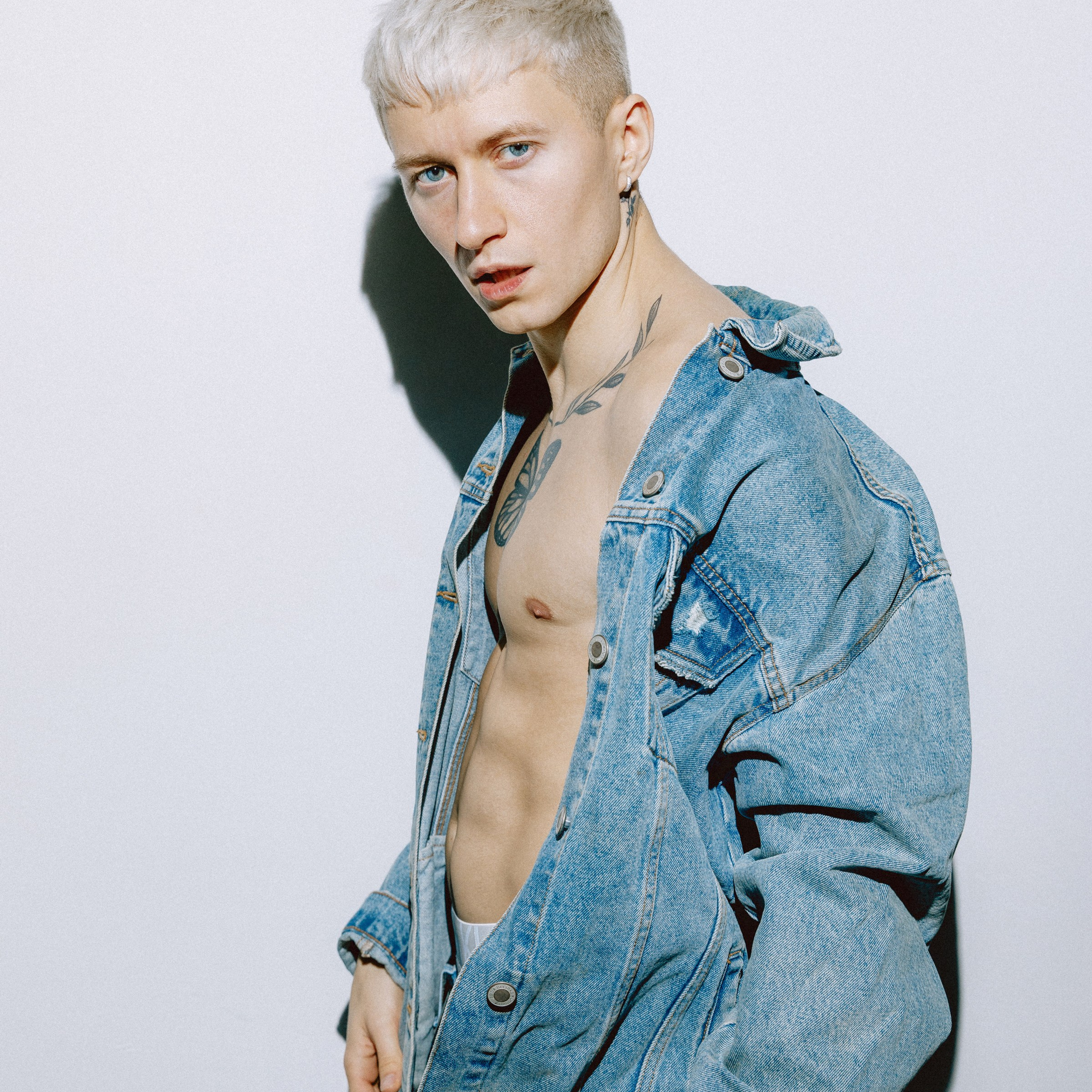 PODIUM. EFIMOV IN SPACE — свадебный фотограф