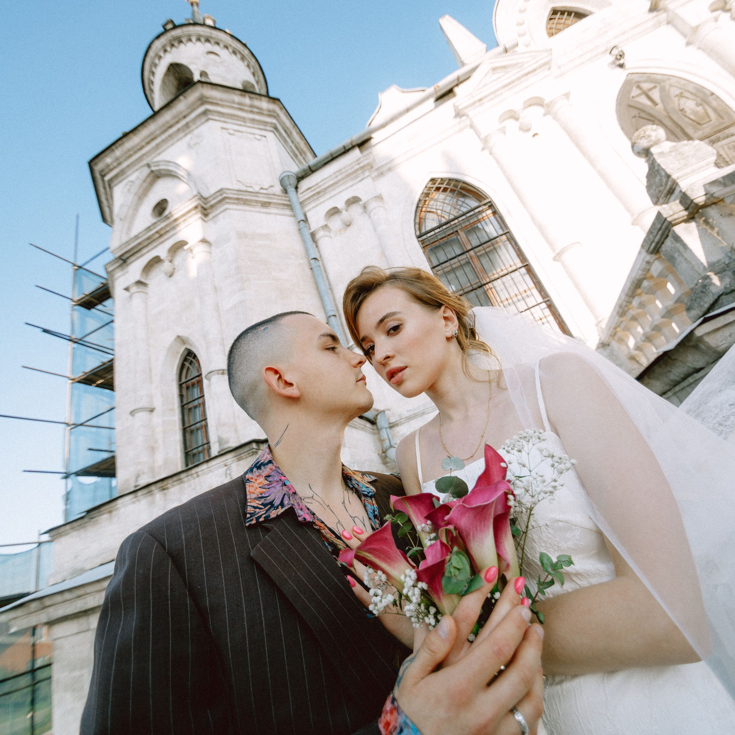 SCARO & YANAANII. EFIMOV IN SPACE — свадебный фотограф