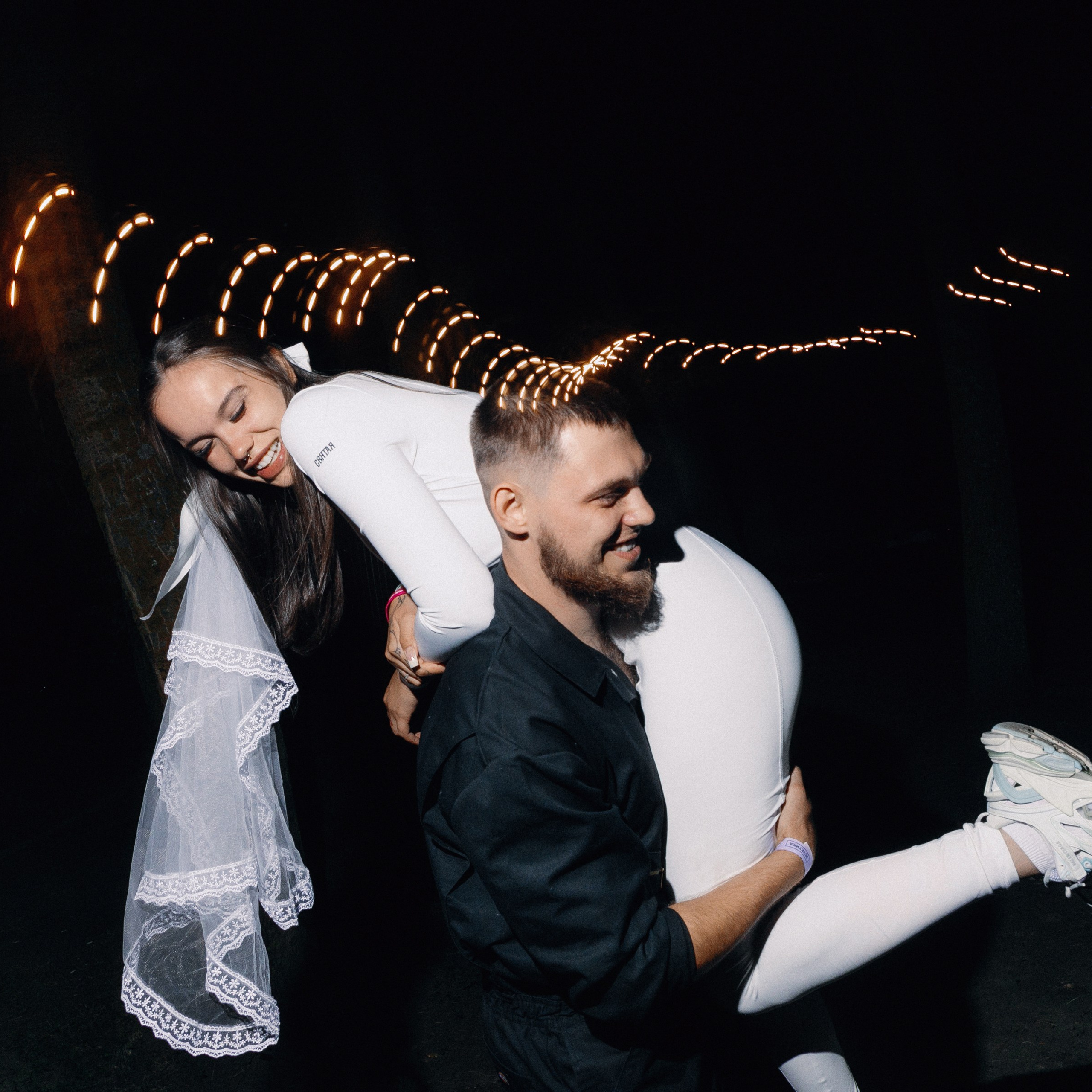 ESTC. EFIMOV IN SPACE — свадебный фотограф