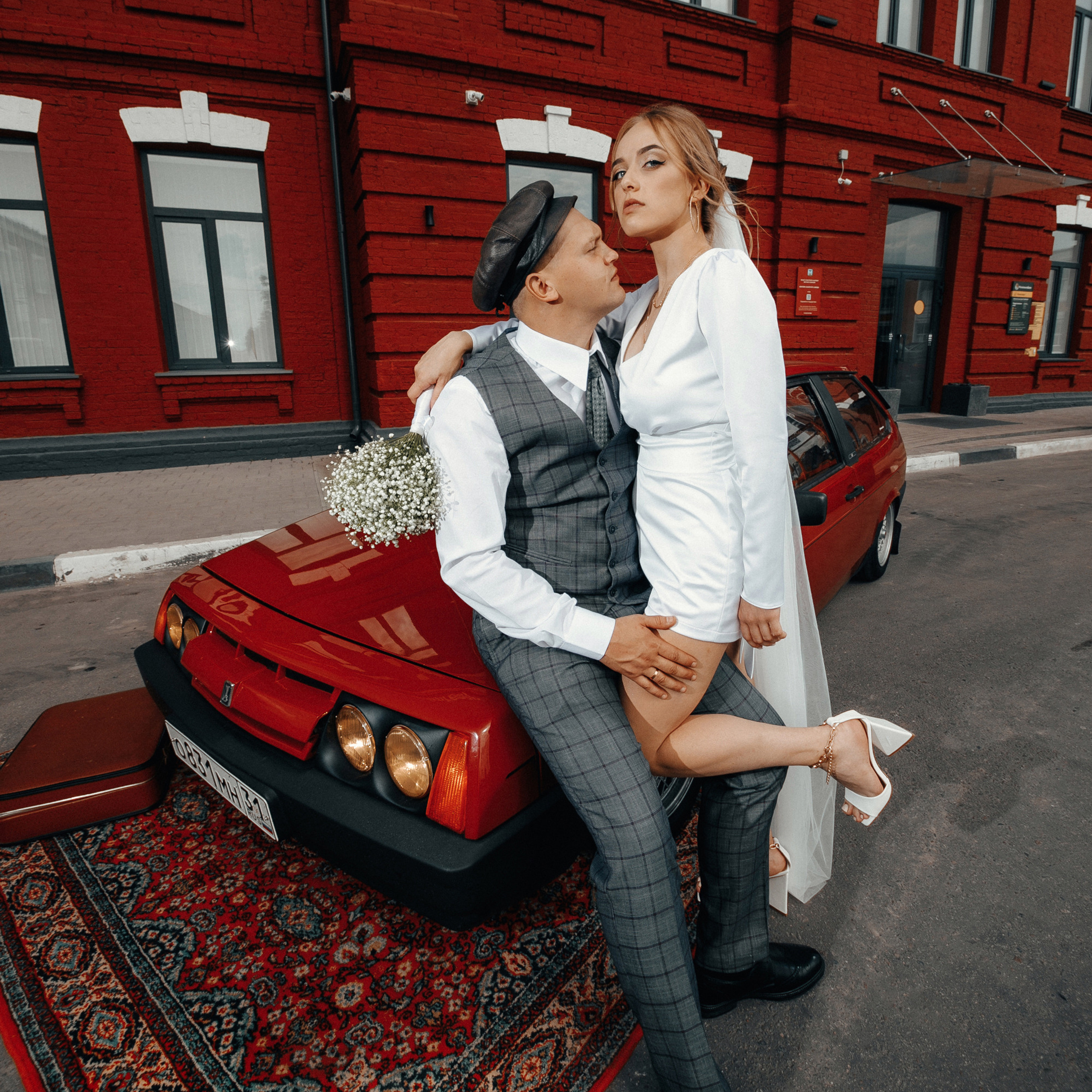 SHEBEKINO. EFIMOV IN SPACE — свадебный фотограф