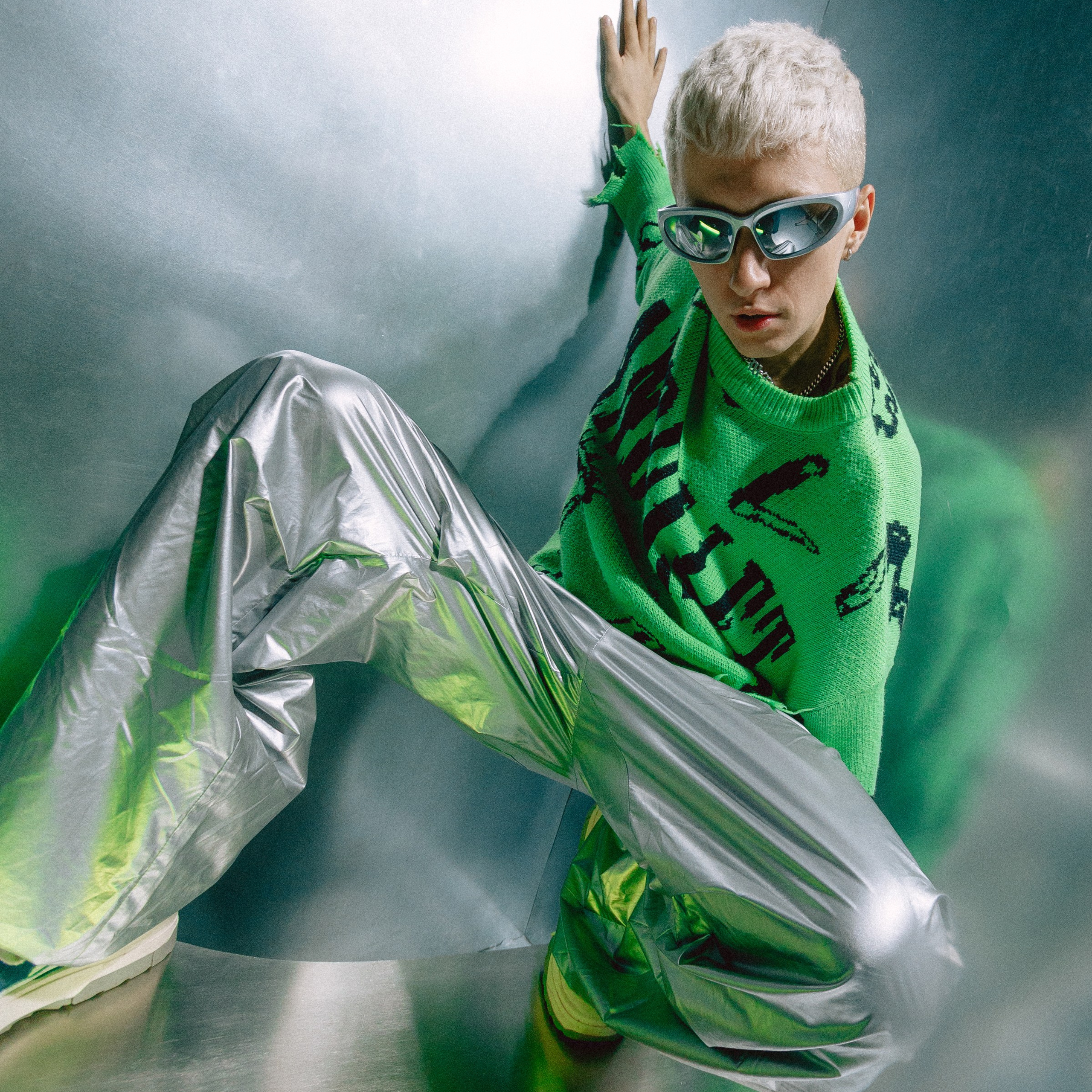 PODIUM. EFIMOV IN SPACE — свадебный фотограф