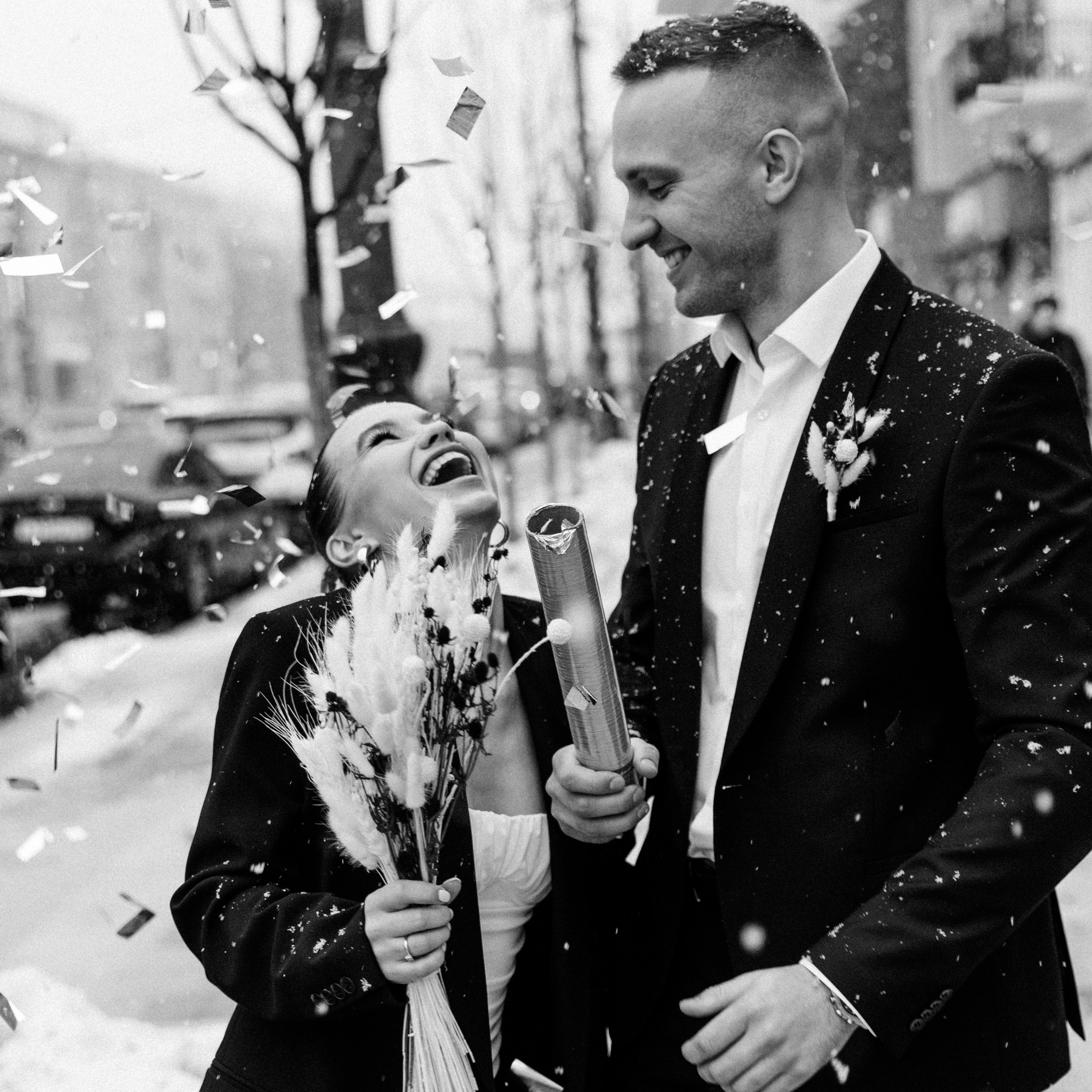 RASSVET. EFIMOV IN SPACE — свадебный фотограф