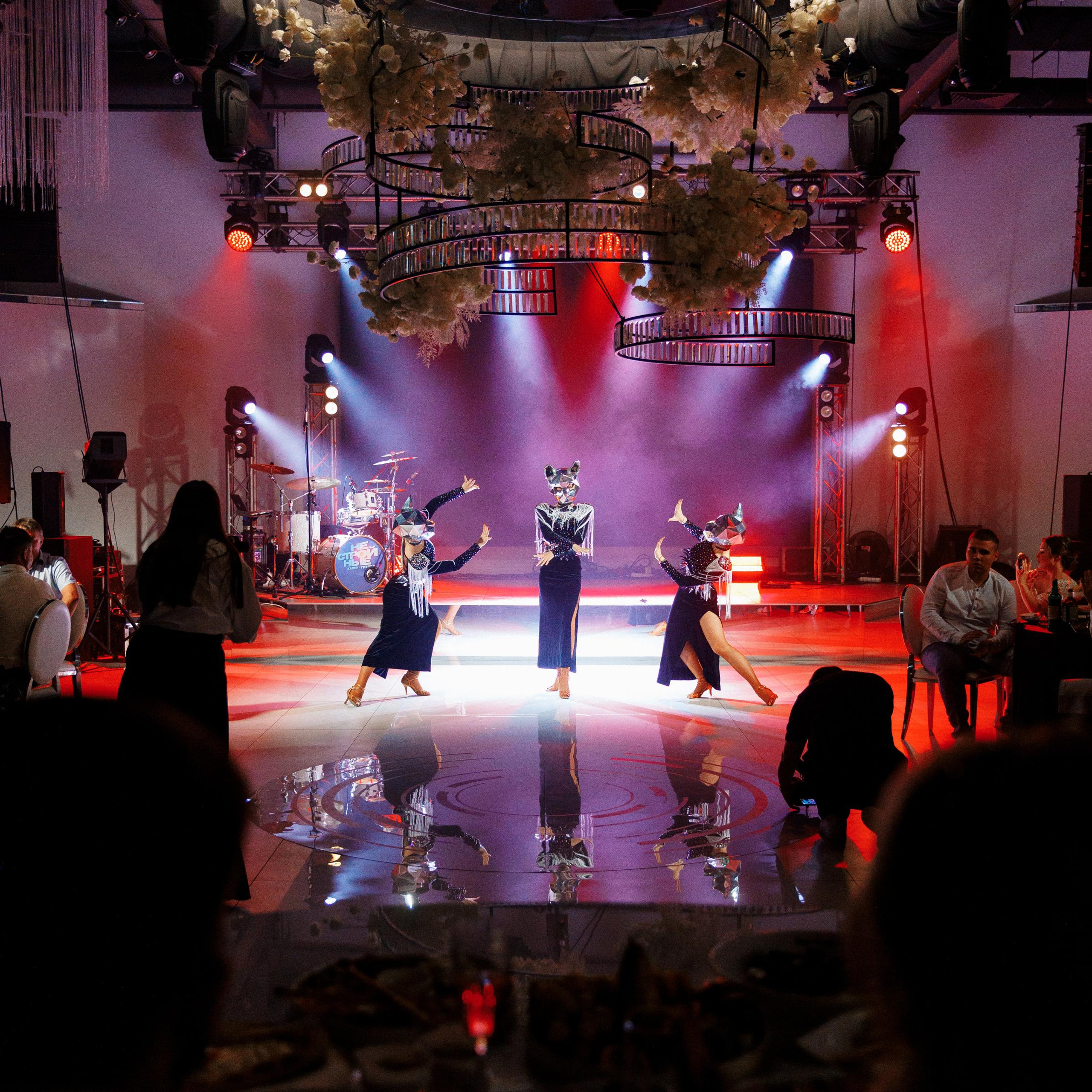 JANI CRYSTAL. EFIMOV IN SPACE — свадебный фотограф