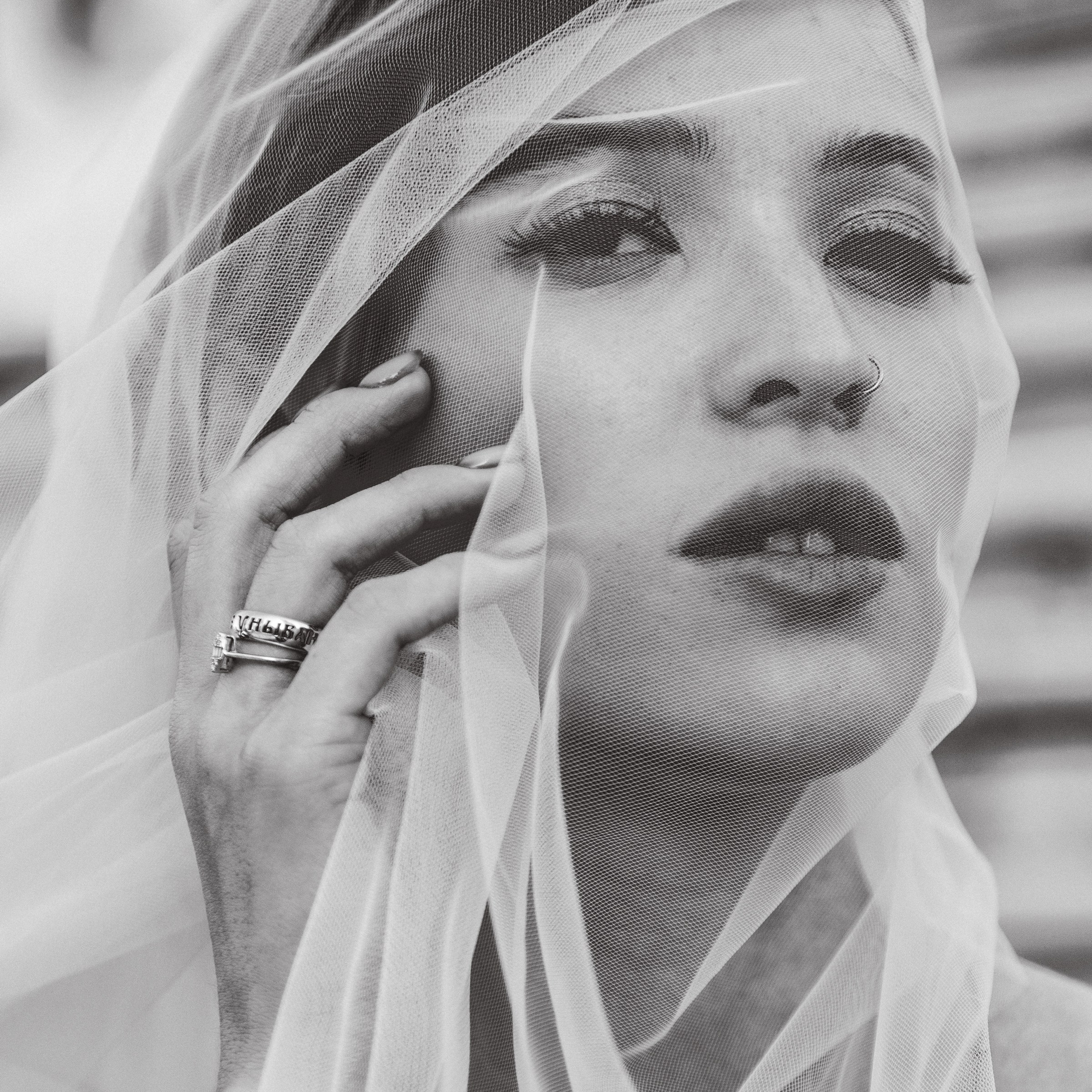 SCARO & YANAANII. EFIMOV IN SPACE — свадебный фотограф