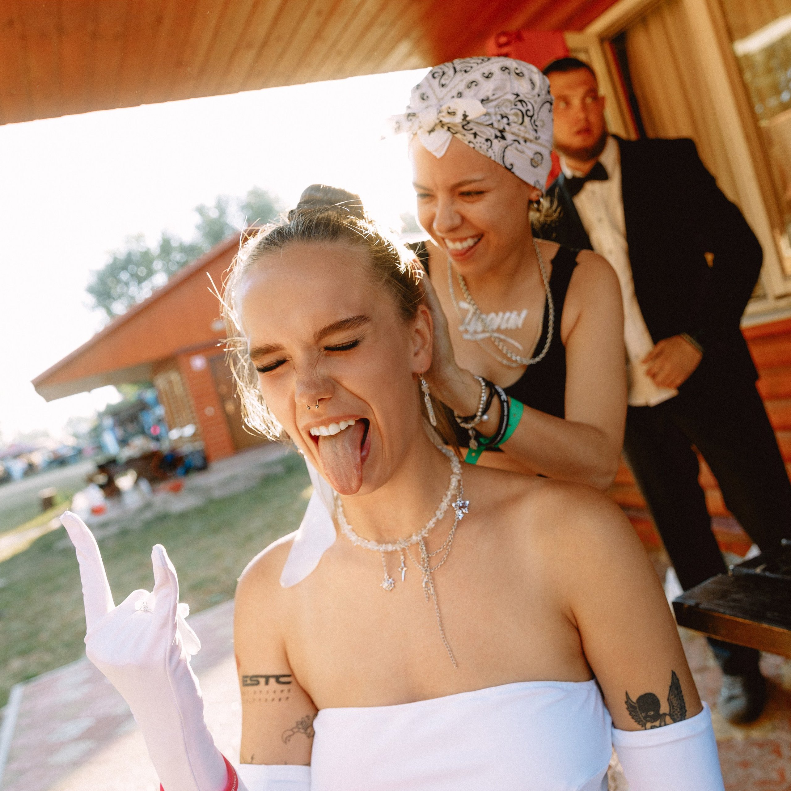 ESTC. EFIMOV IN SPACE — свадебный фотограф