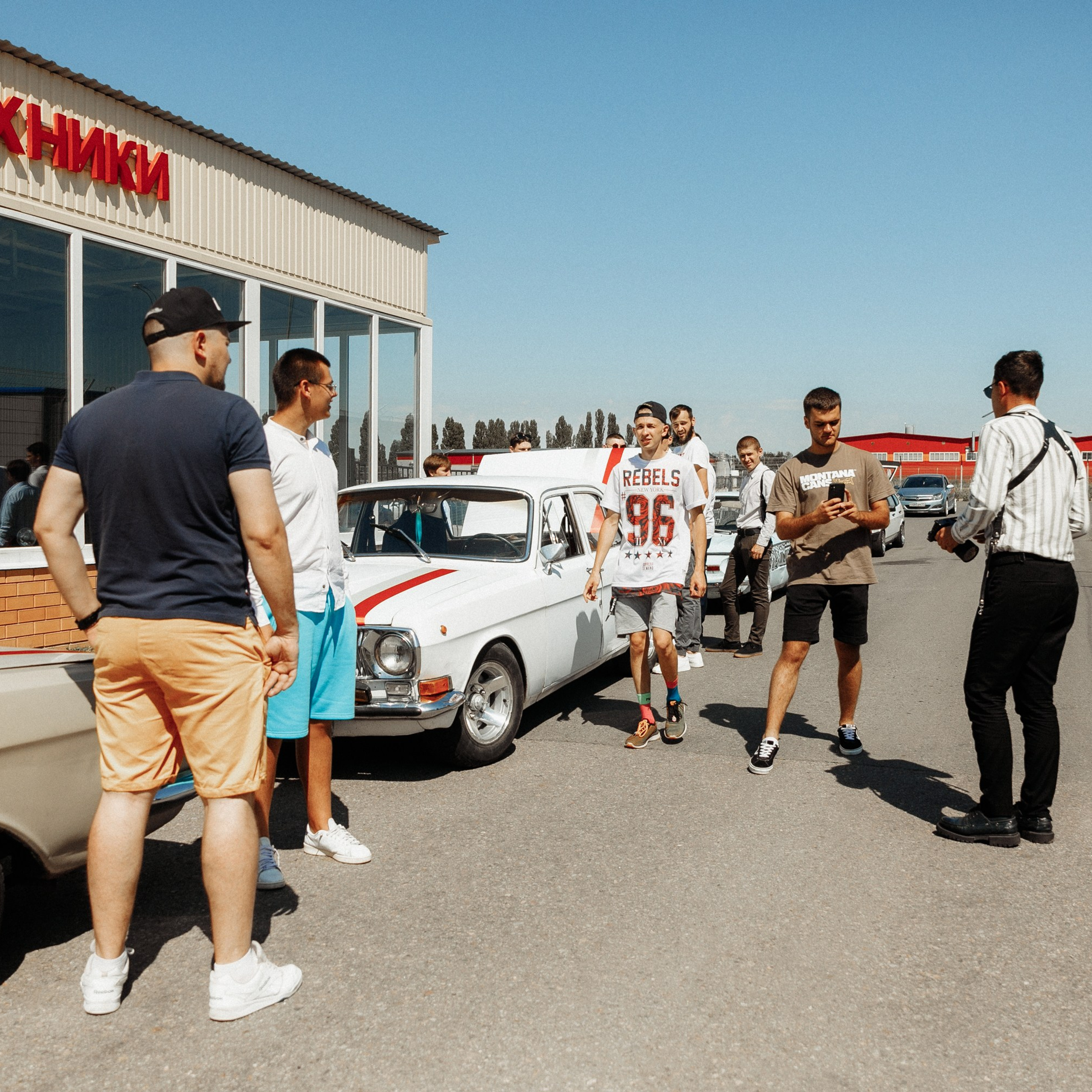 ЛОУРАЙДЕР. EFIMOV IN SPACE — свадебный фотограф