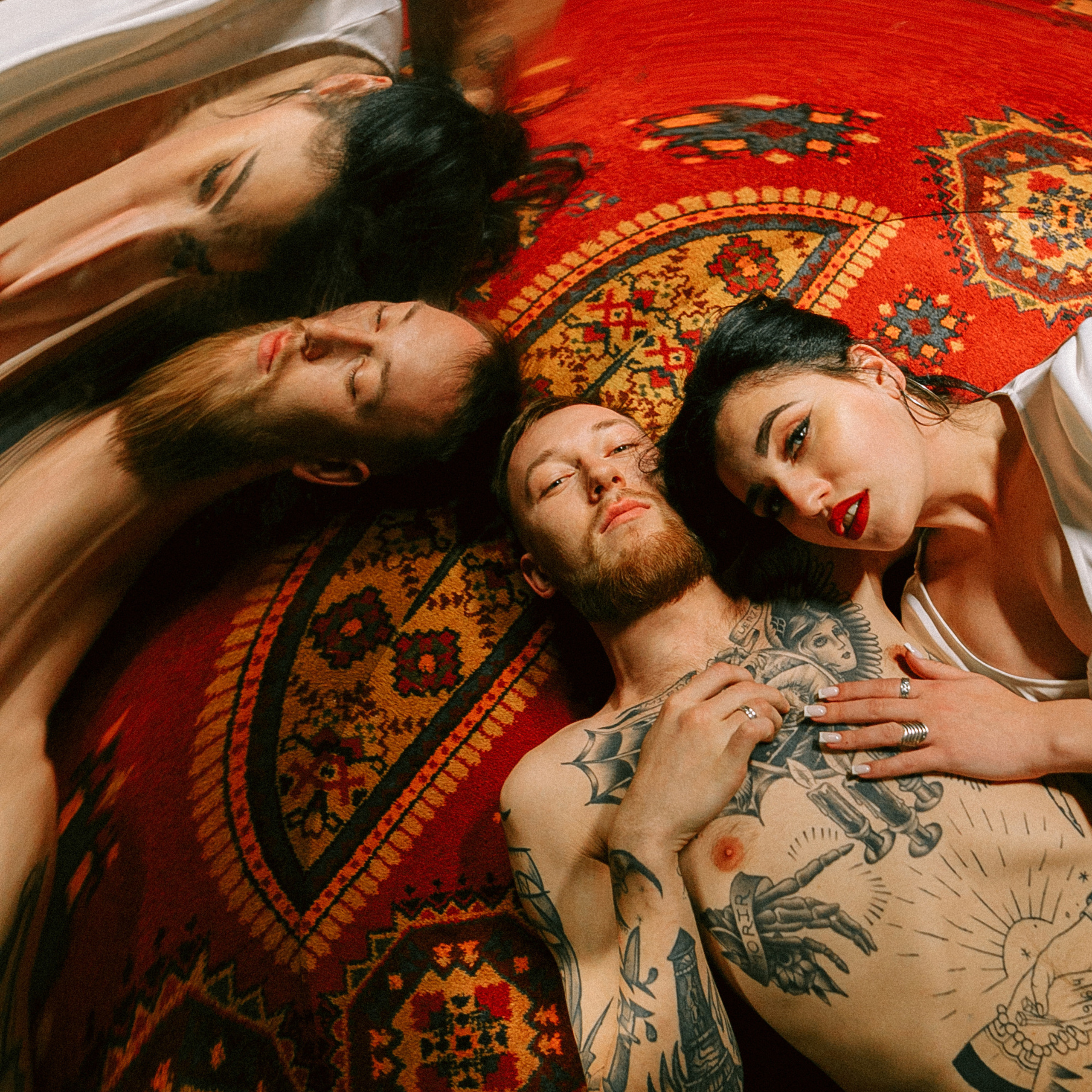 WEDDING IN RUSSIA BE LIKE. EFIMOV IN SPACE — свадебный фотограф