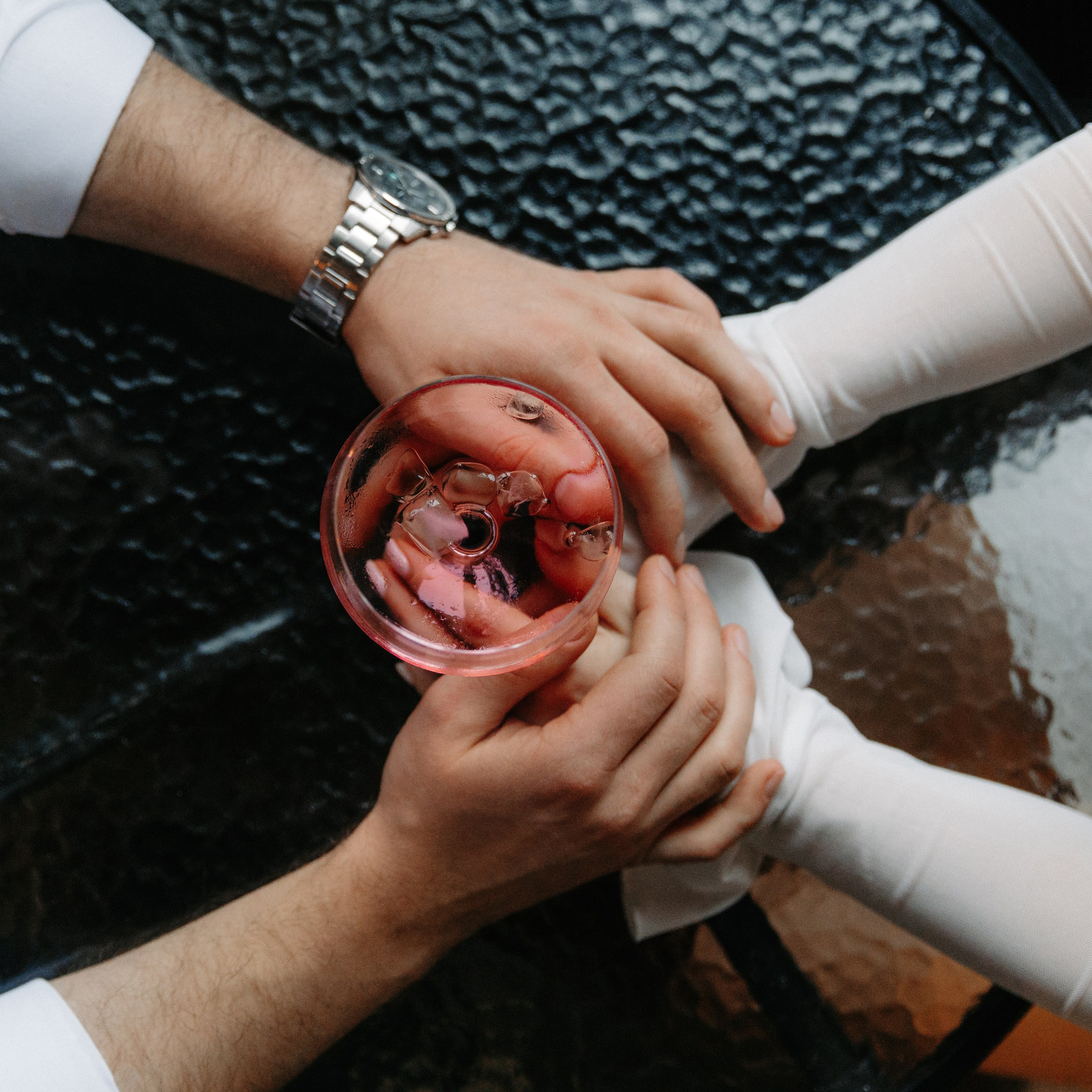 RASSVET. EFIMOV IN SPACE — свадебный фотограф