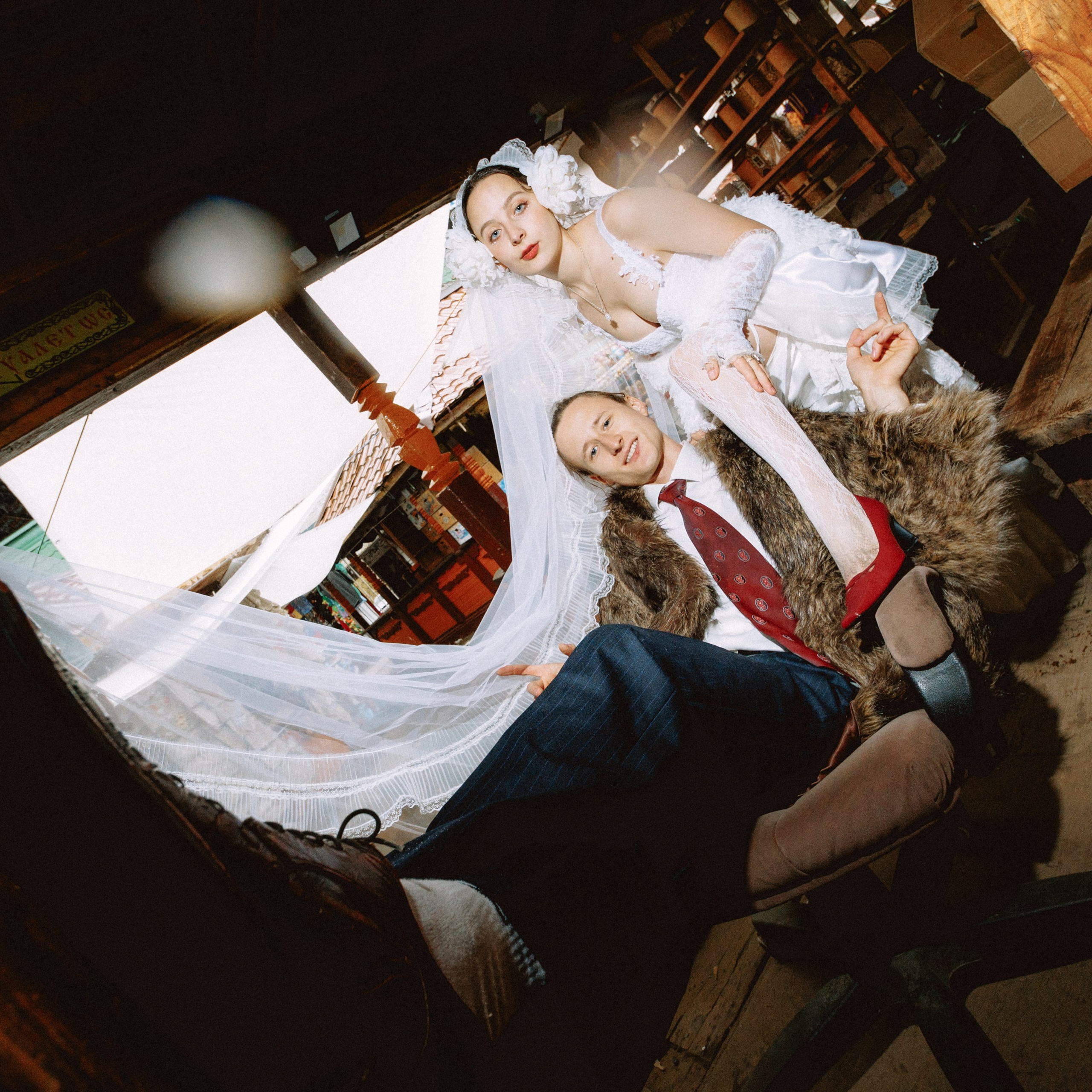 АВАНГАРД. EFIMOV IN SPACE — свадебный фотограф