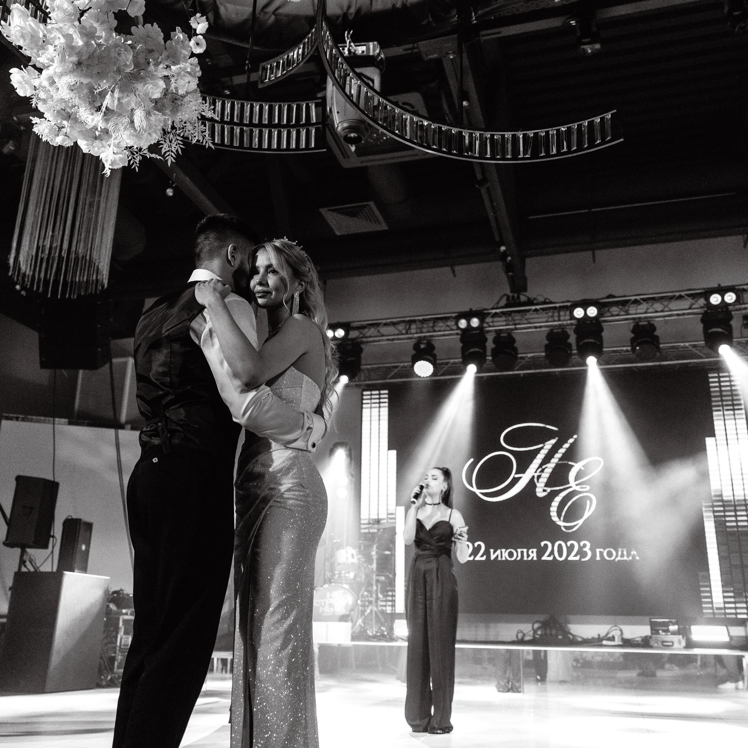 JANI CRYSTAL. EFIMOV IN SPACE — свадебный фотограф