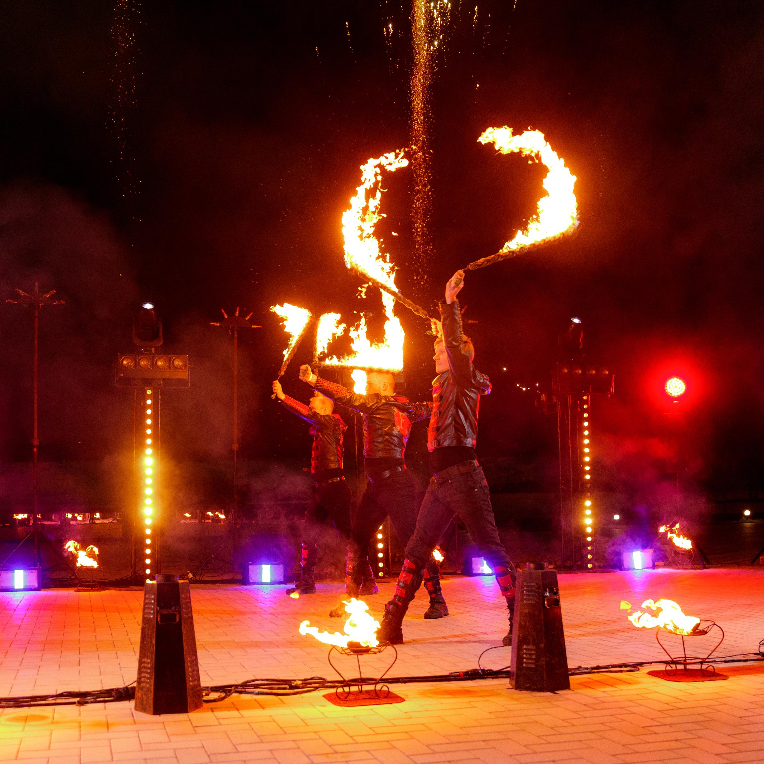 JANI CRYSTAL. EFIMOV IN SPACE — свадебный фотограф