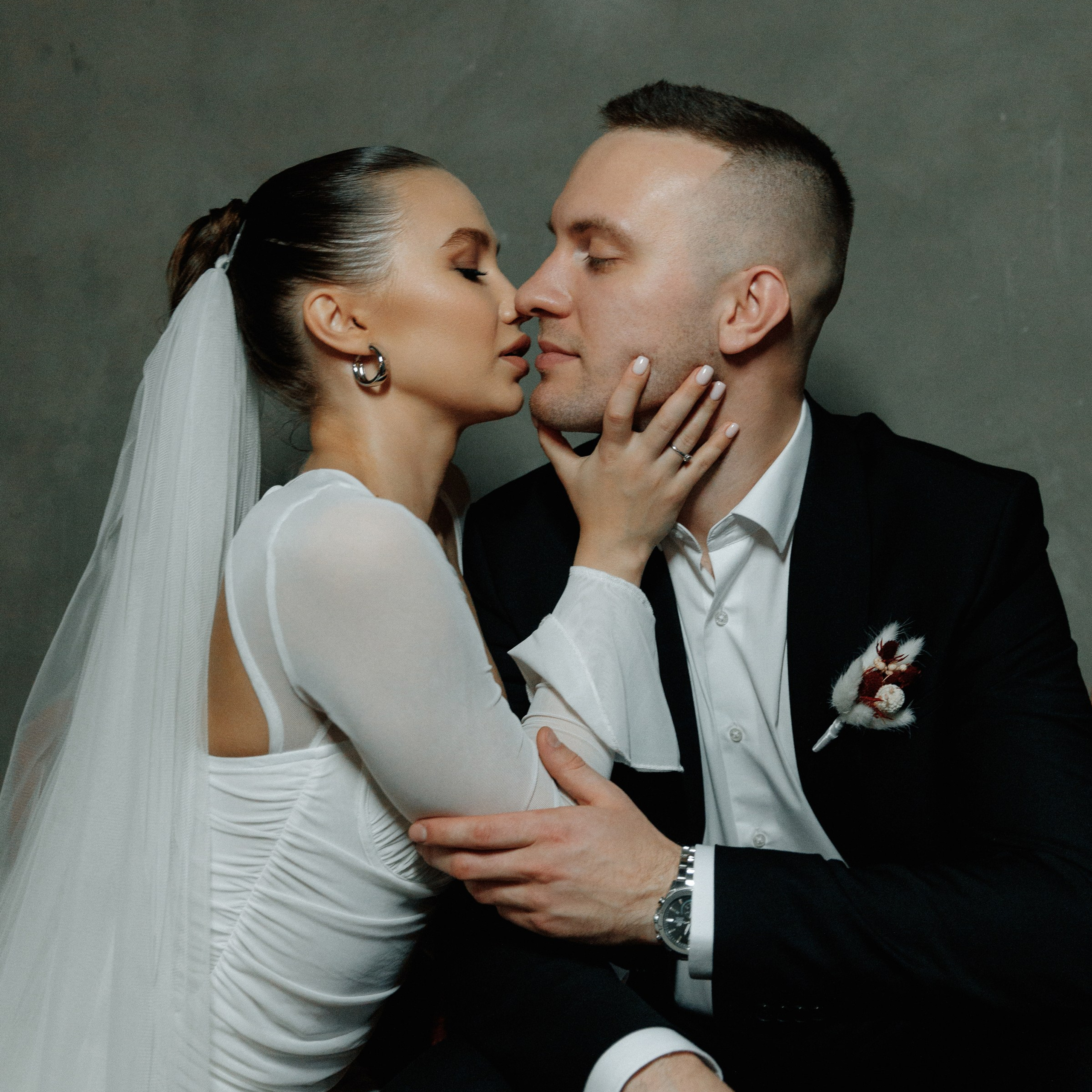 RASSVET. EFIMOV IN SPACE — свадебный фотограф