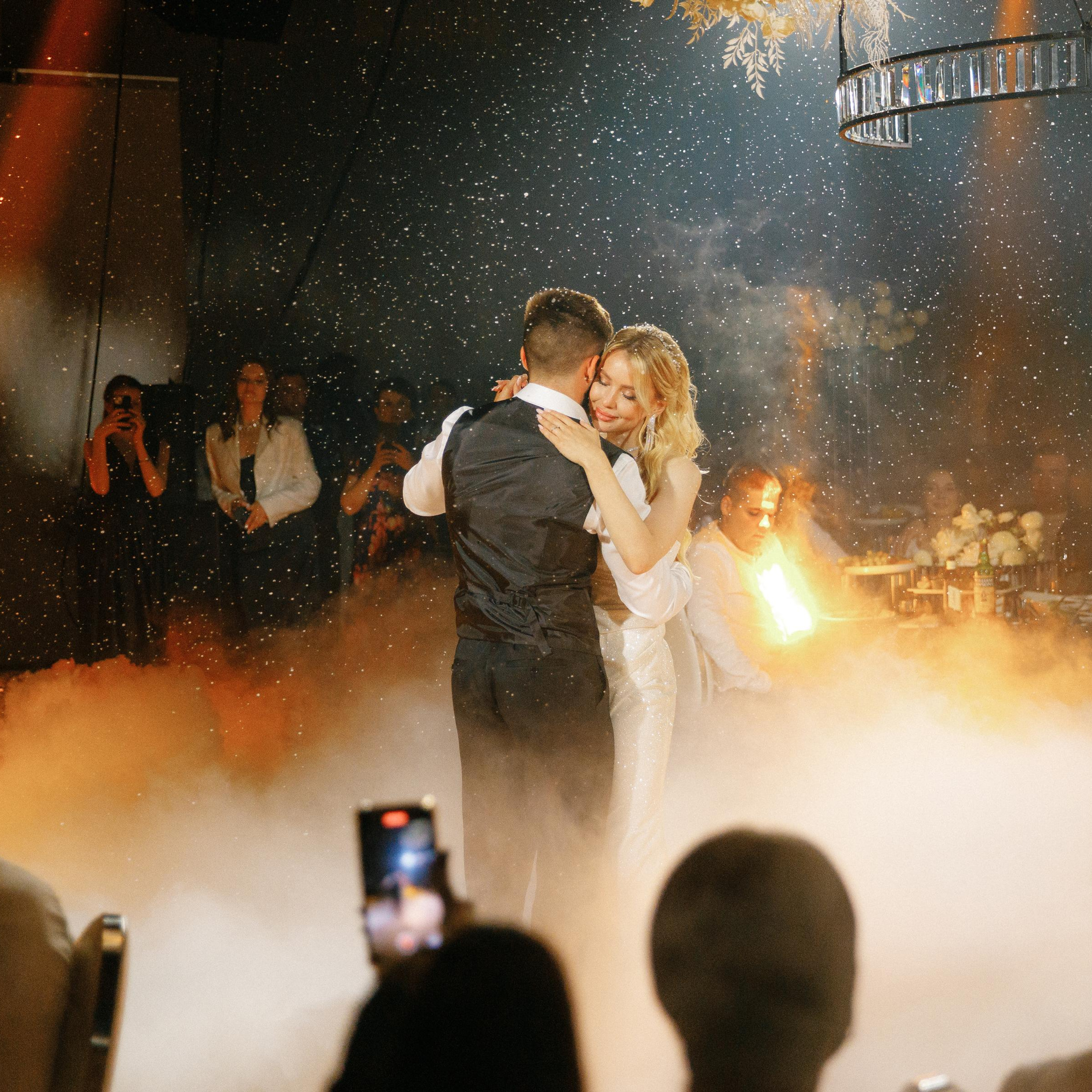 JANI CRYSTAL. EFIMOV IN SPACE — свадебный фотограф