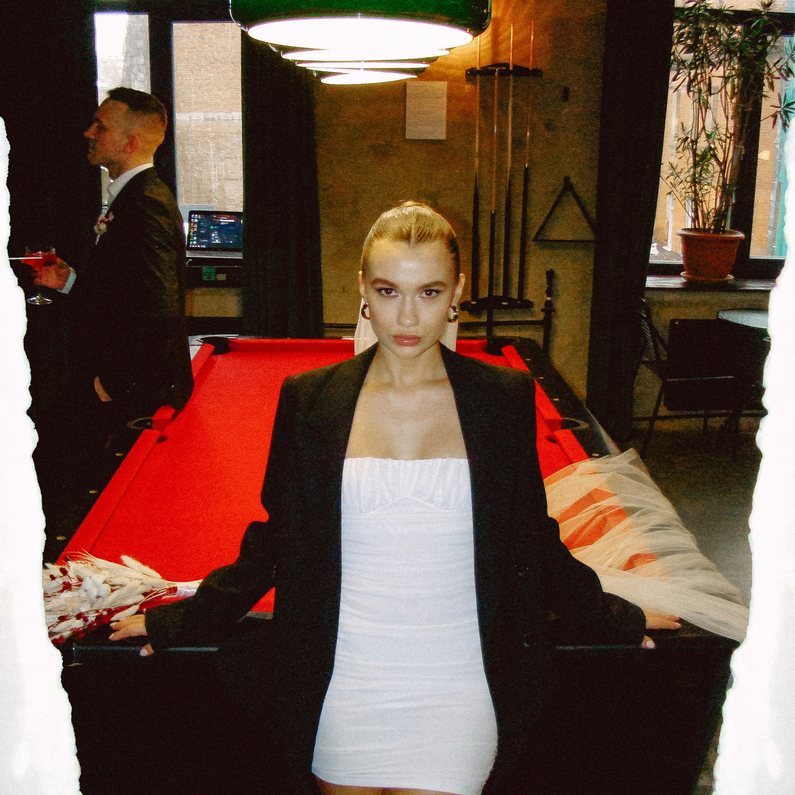 RASSVET. EFIMOV IN SPACE — свадебный фотограф